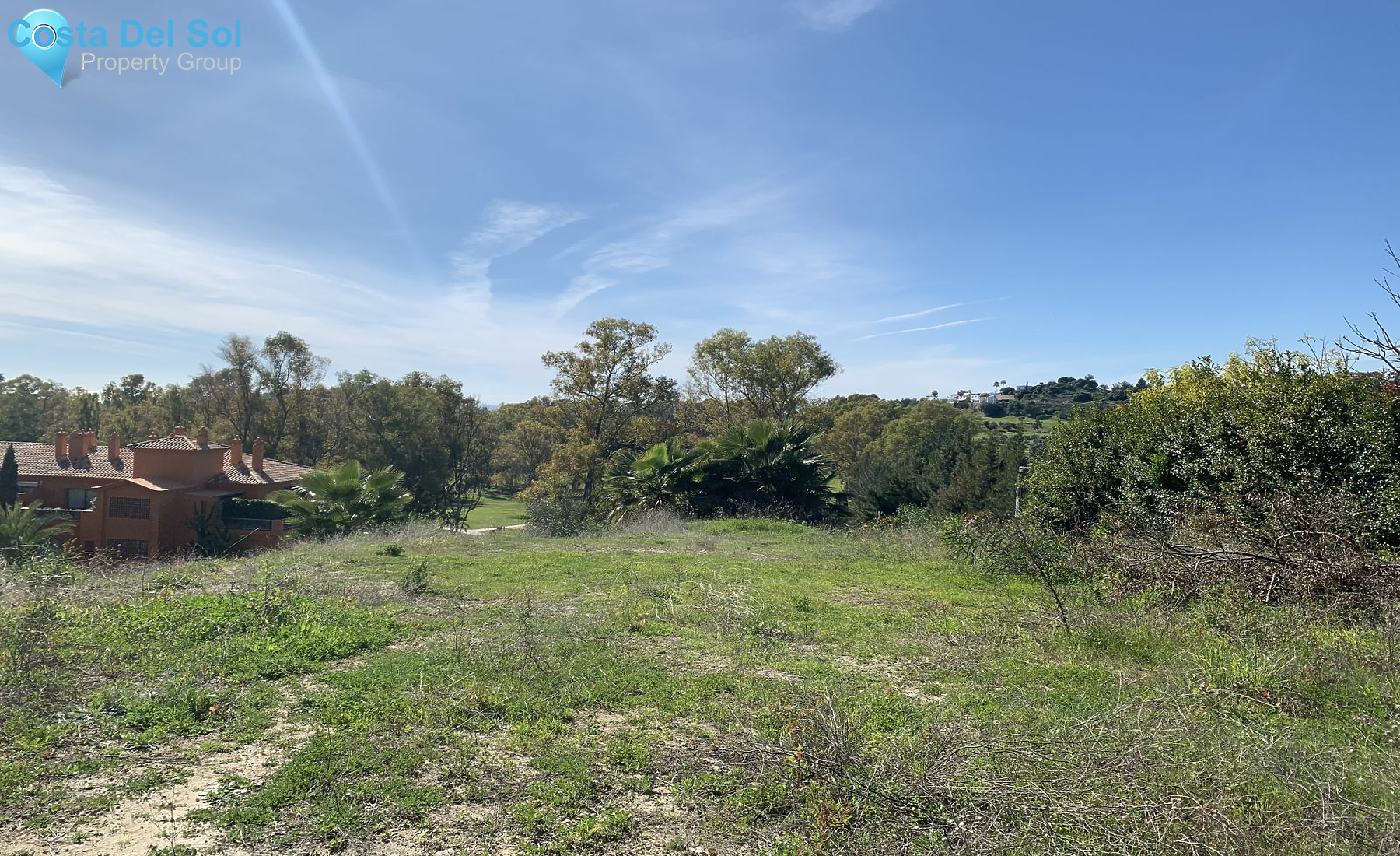 Residential Plot in Benahavís-1200722