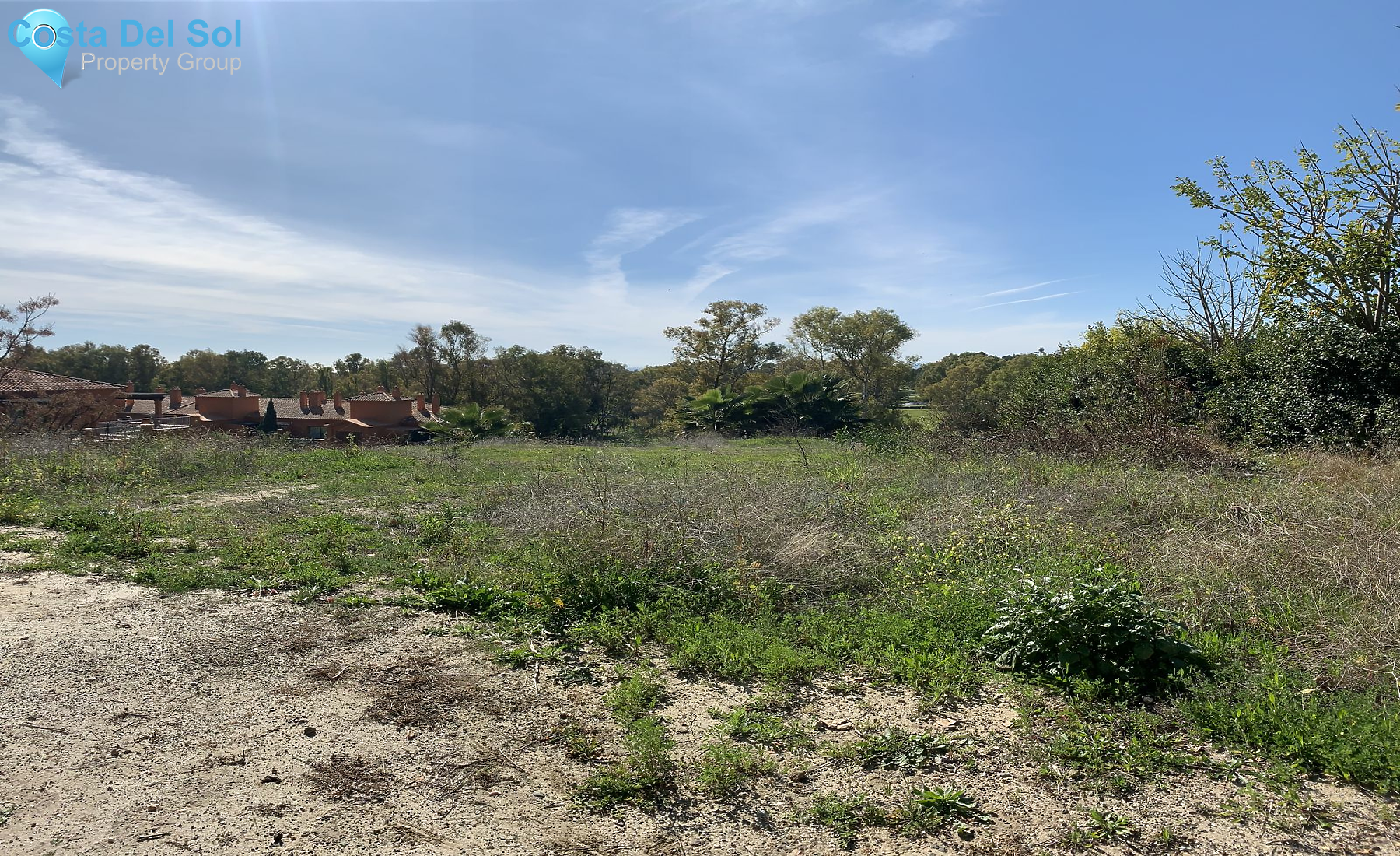 Residential Plot in Benahavís-1200726