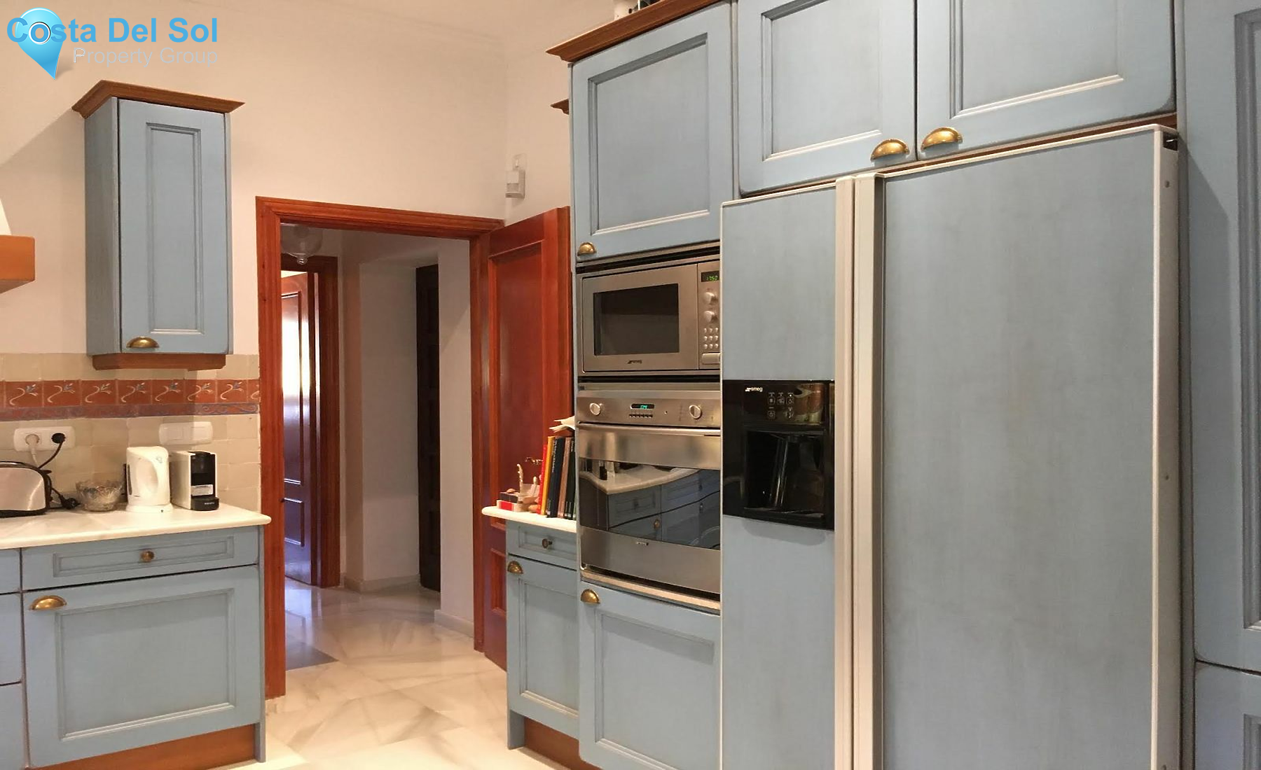 Detached Villa in Benahavís-1201028
