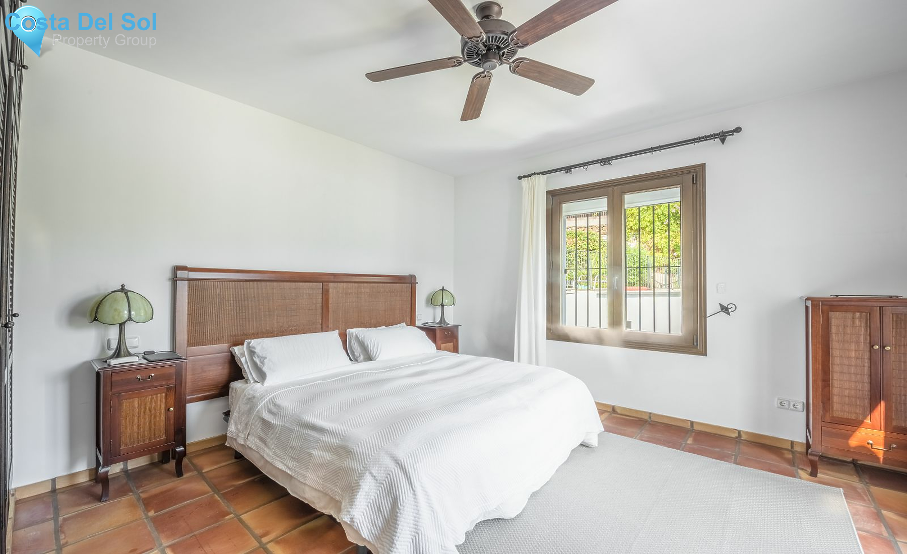 Detached Villa in Benahavís-1205599