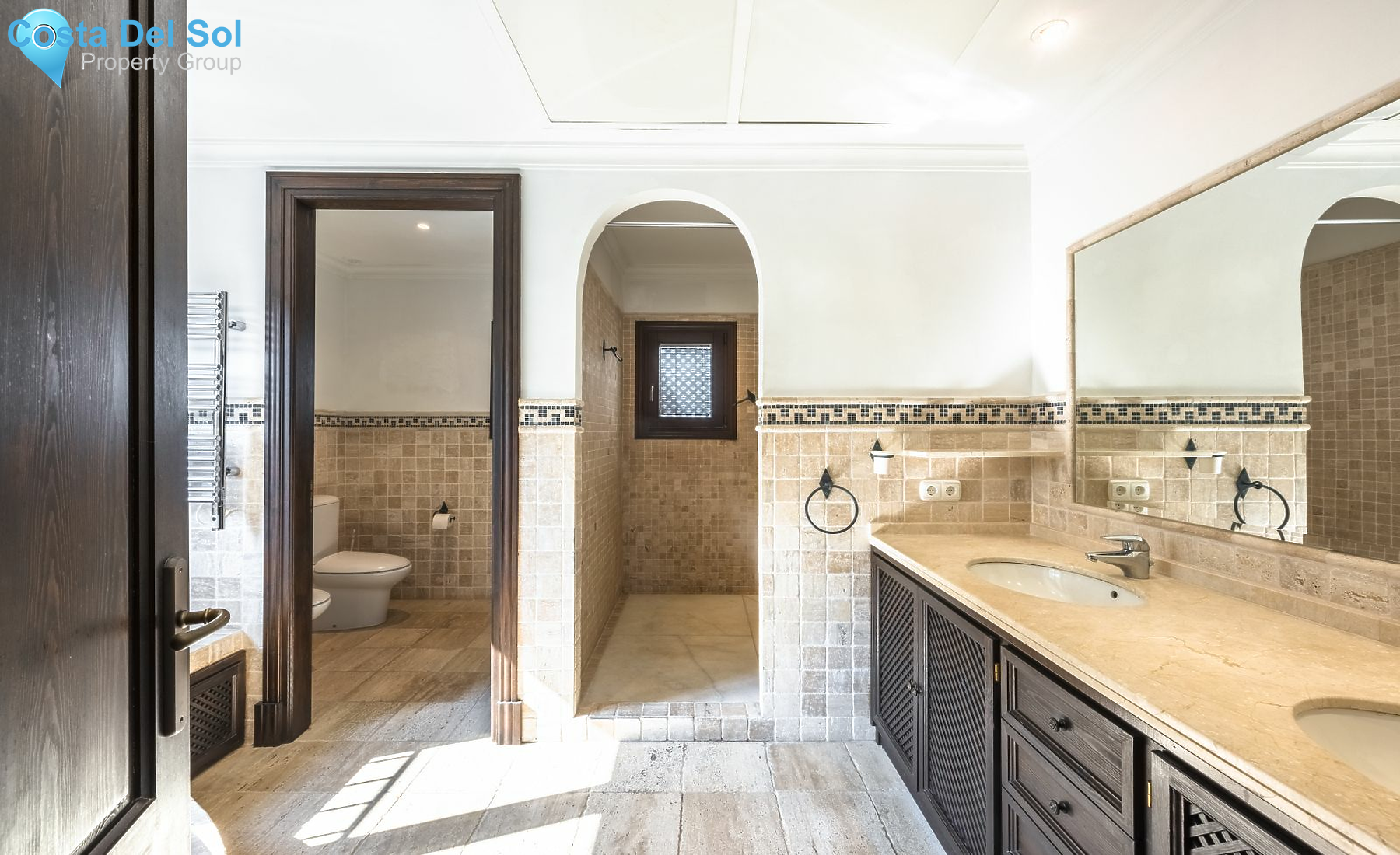 Detached Villa in Benahavís-1205602