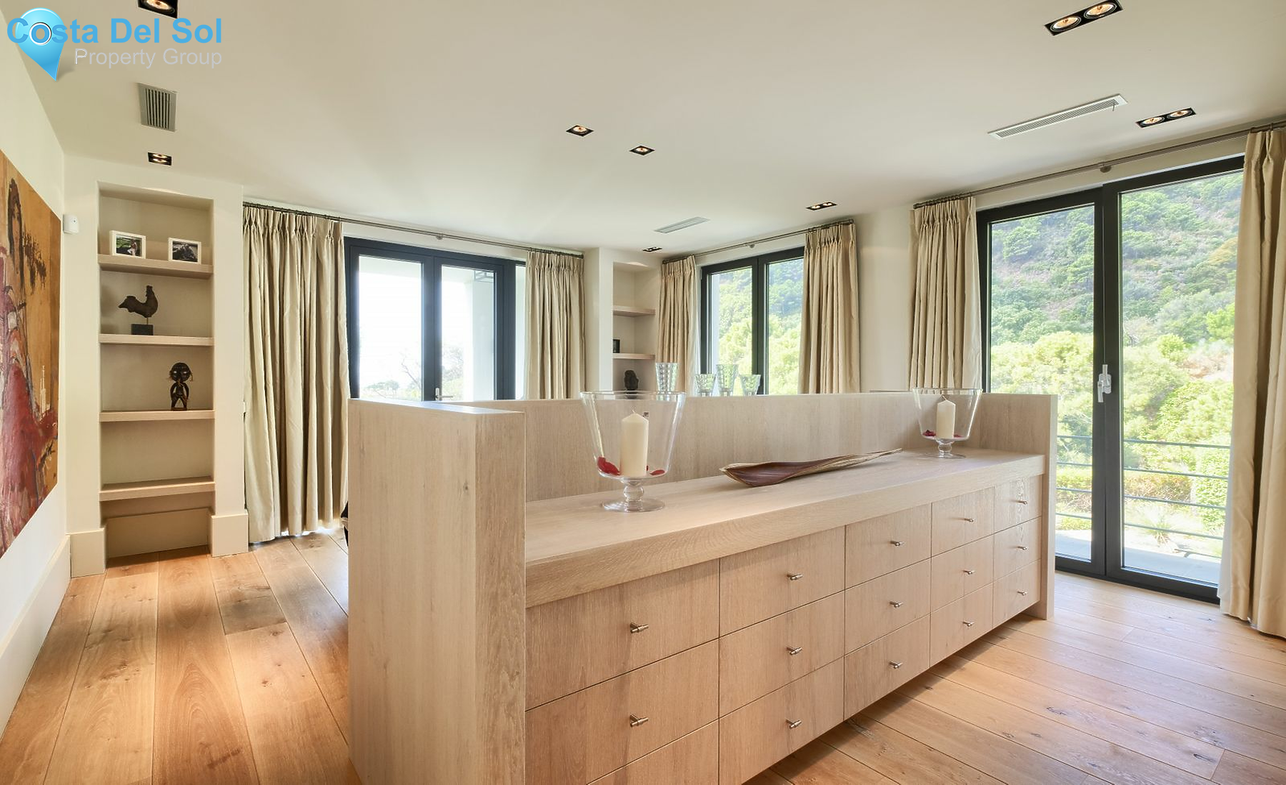 Detached Villa in Benahavís-1207360