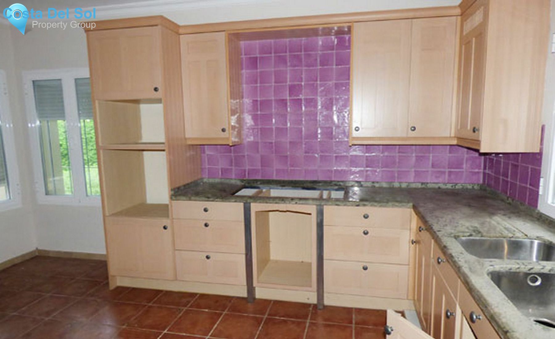 Detached Villa in Benahavís-1388456