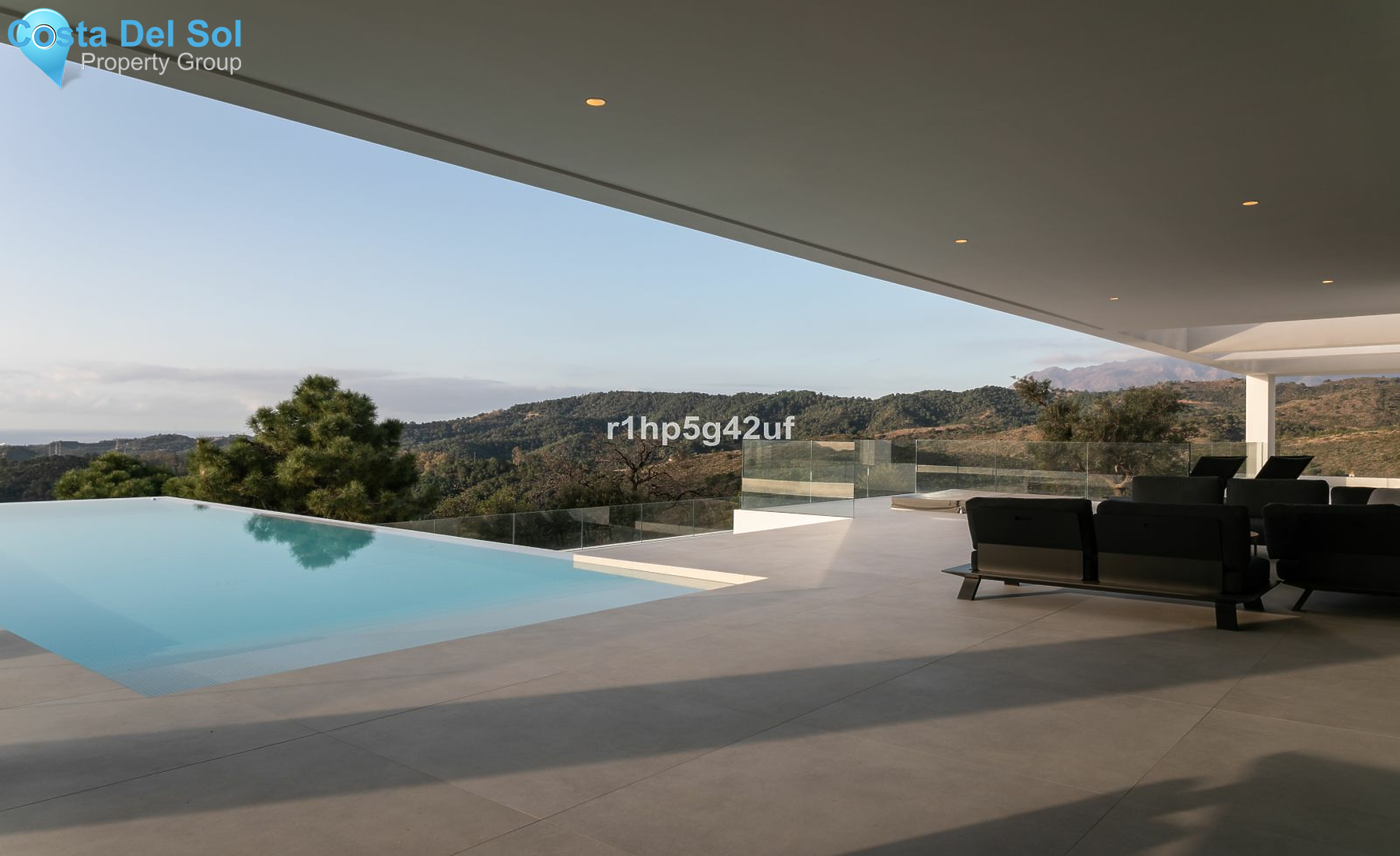 Detached Villa in Benahavís-1486456