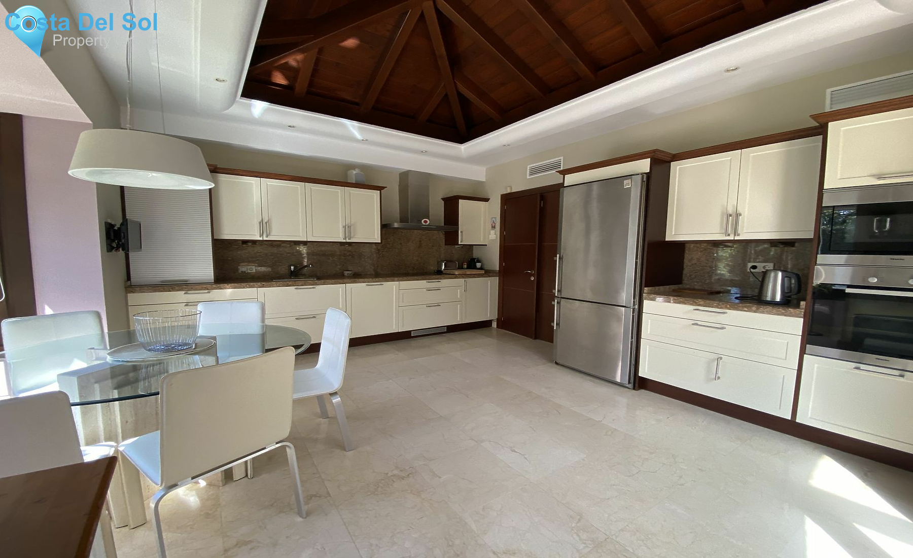 Detached Villa in Benahavís-1532256