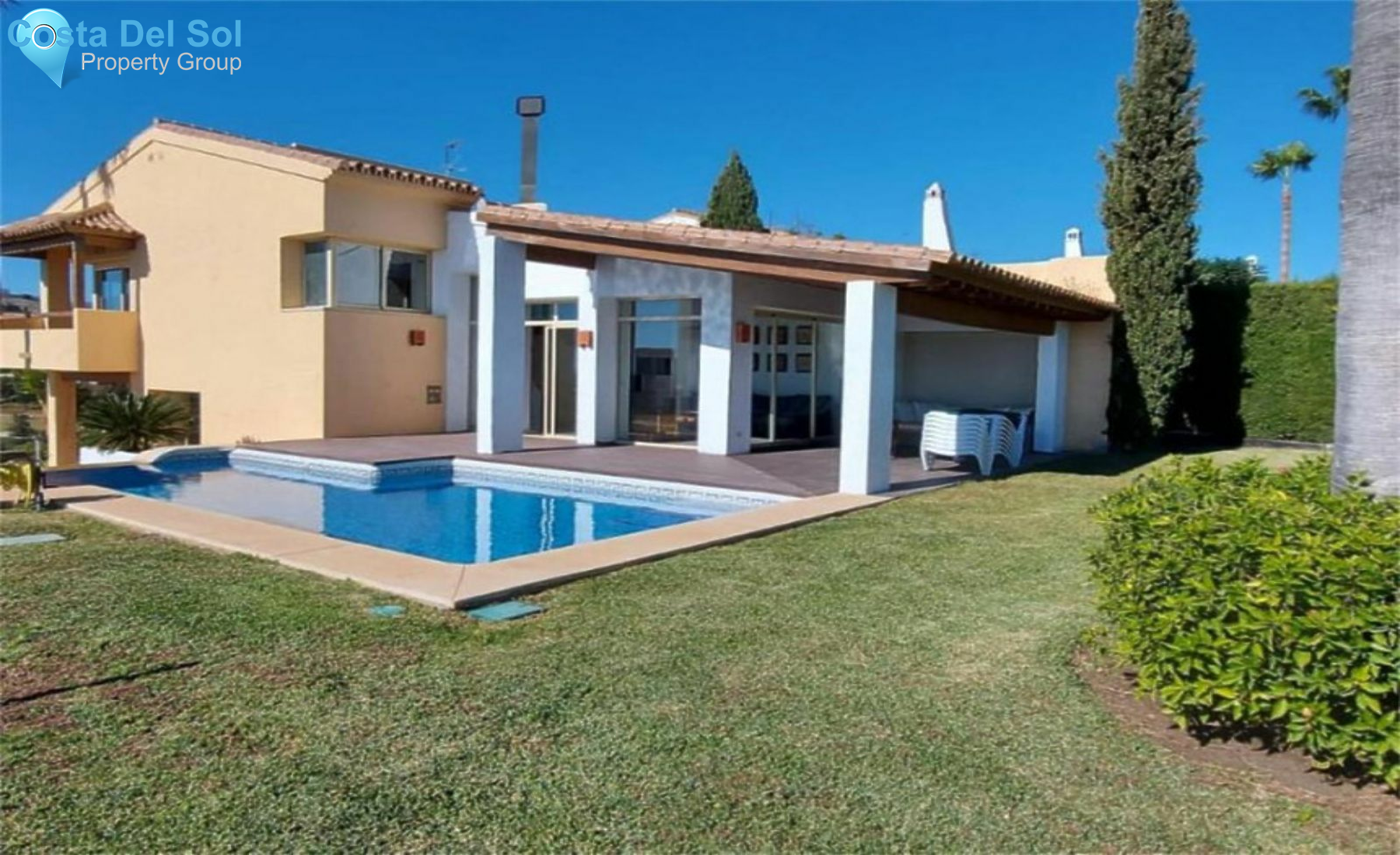 Detached Villa in Benahavís-1535236