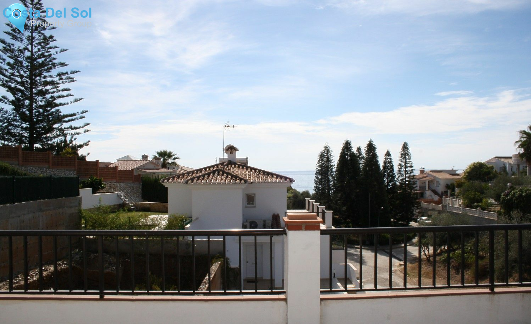 Detached Villa in Benajarafe