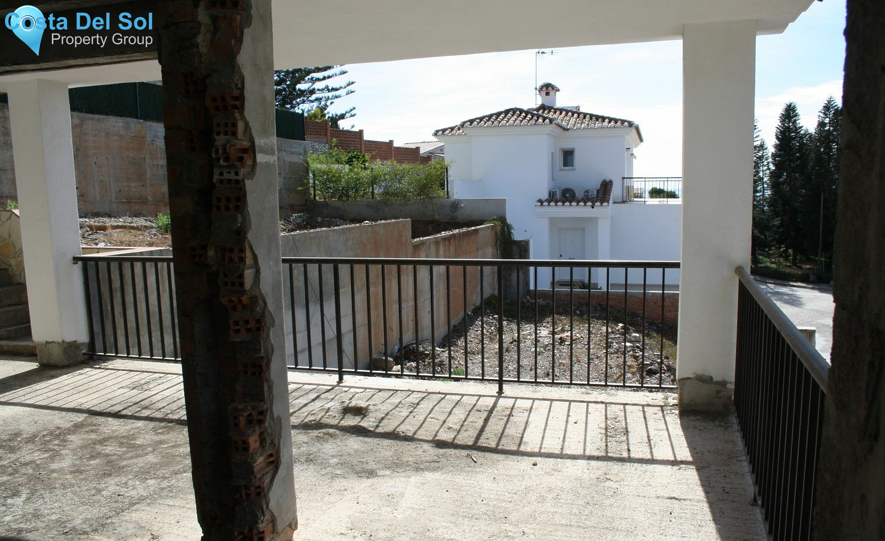 Detached Villa in Benajarafe-1212185