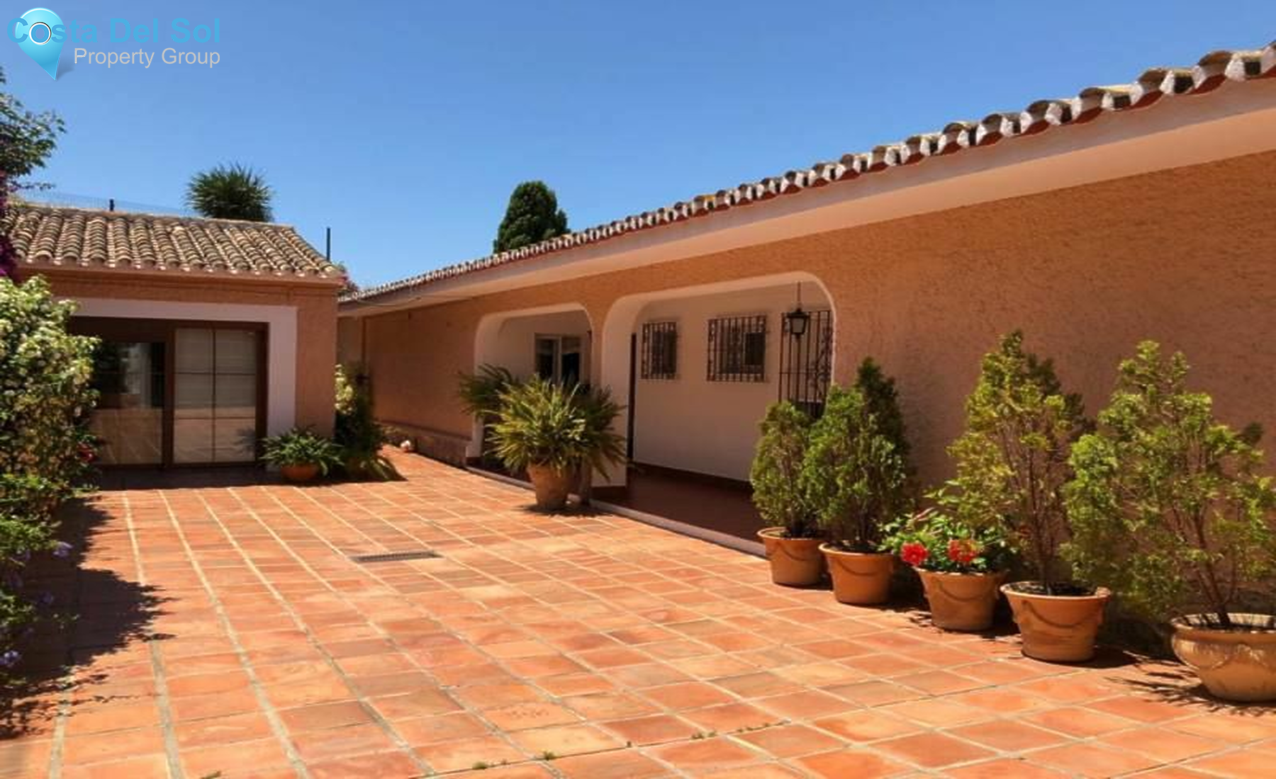 Detached Villa in Benalmadena Costa-1170954
