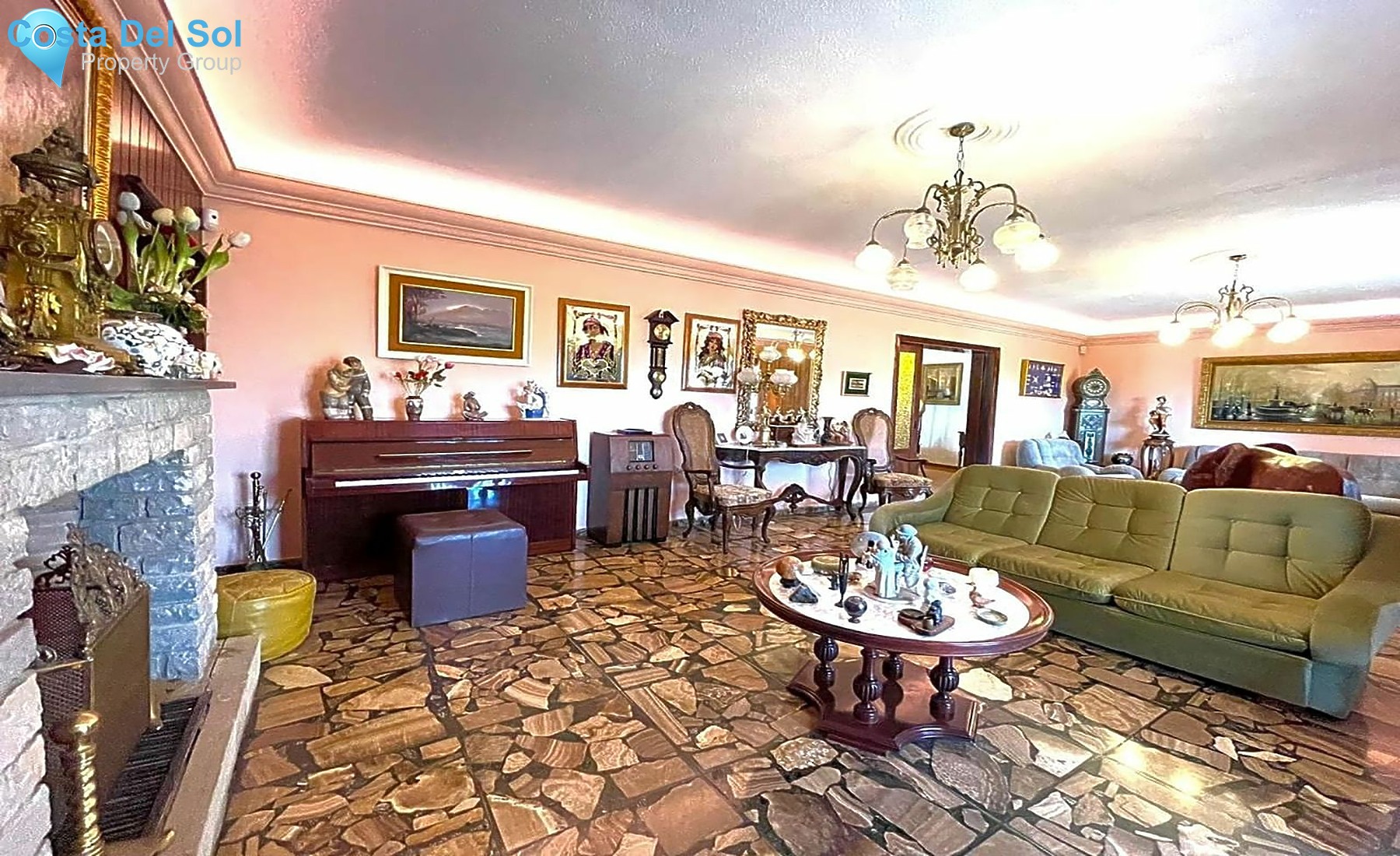 Detached Villa in Benalmadena Costa-1193617