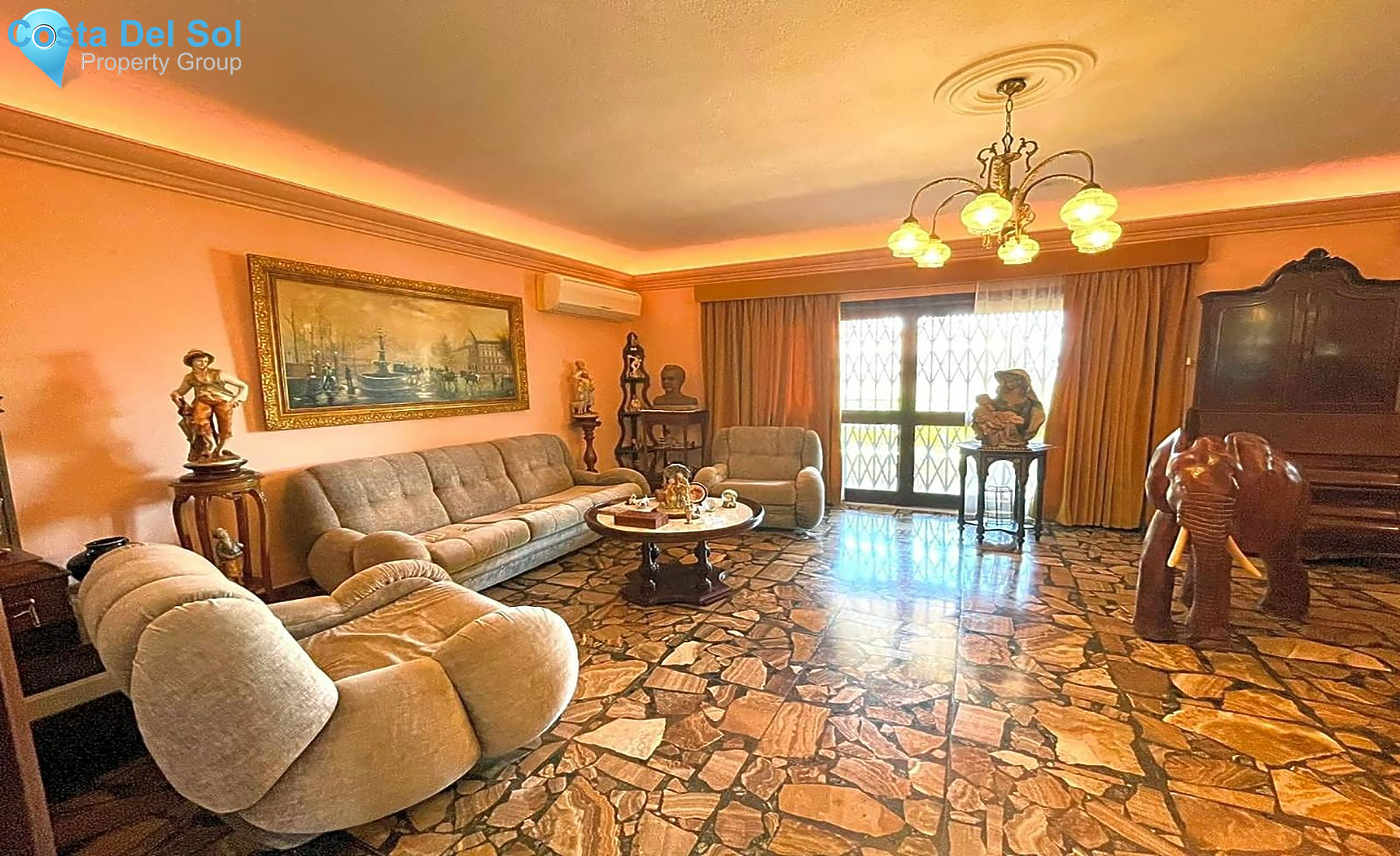 Detached Villa in Benalmadena Costa-1193624