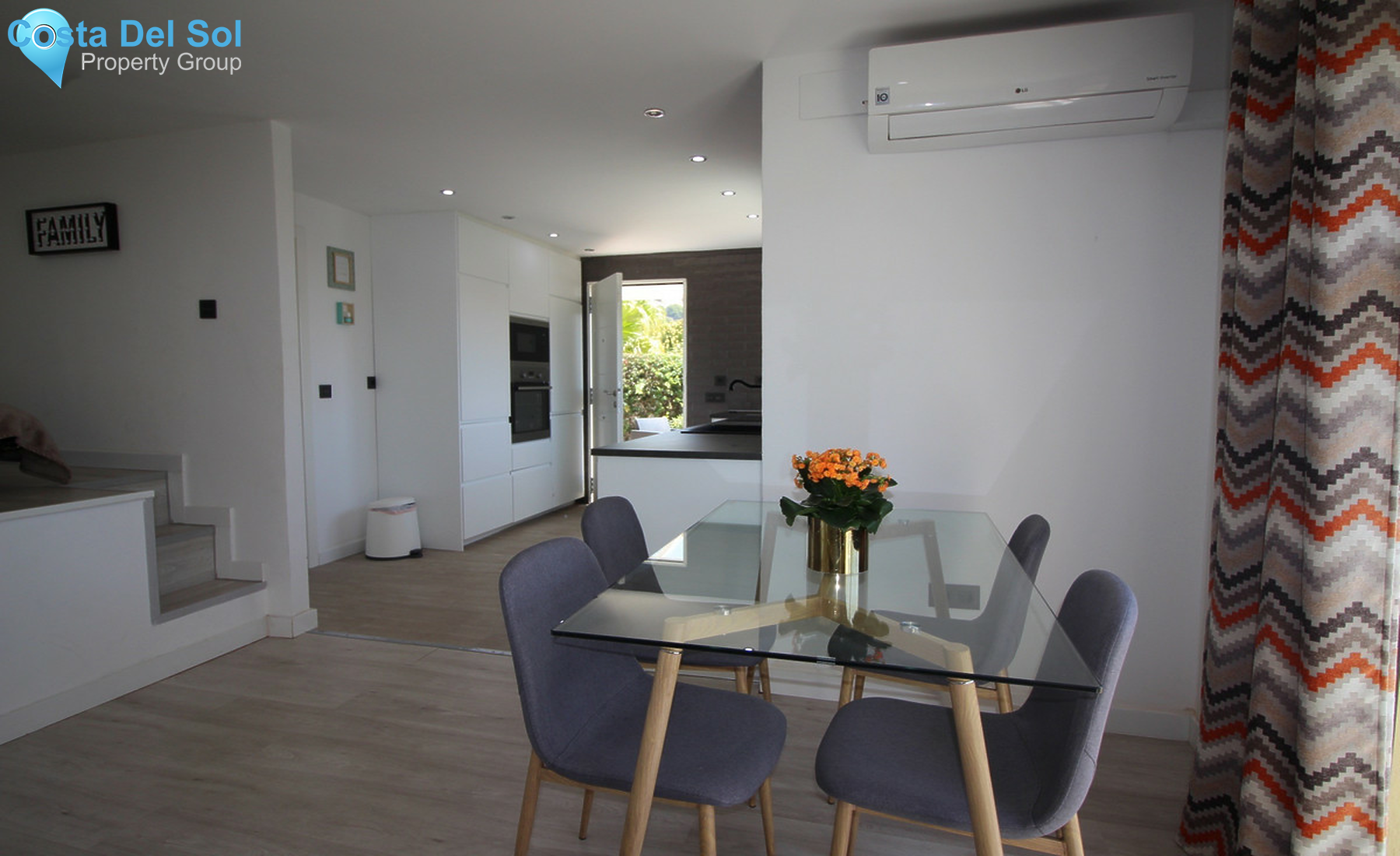 Detached Villa in Benalmadena-703655