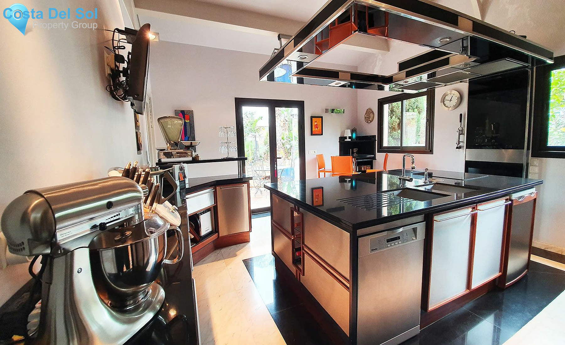 Detached Villa in Benalmadena-1223672