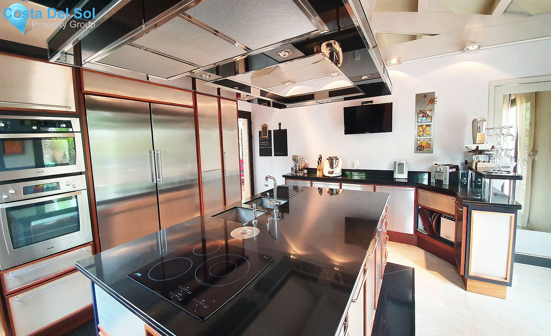 Detached Villa in Benalmadena-1223675