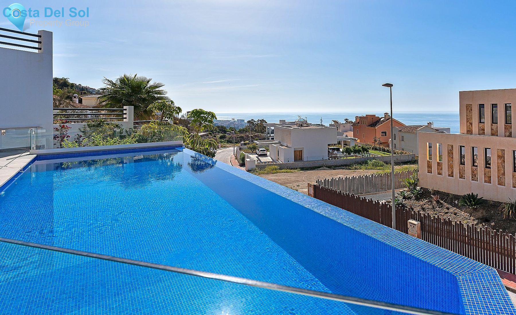 Detached Villa in Benalmadena Pueblo-1517138
