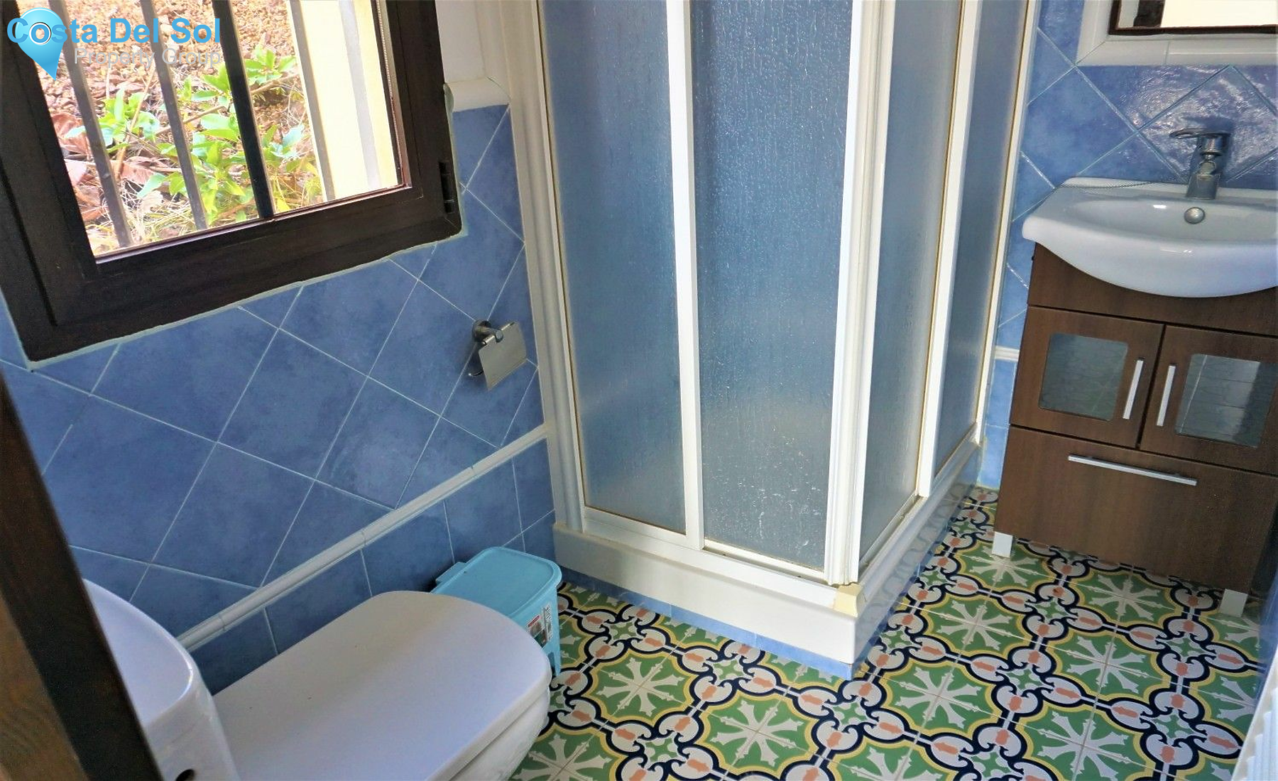 Detached Villa in Benamocarra-1400320