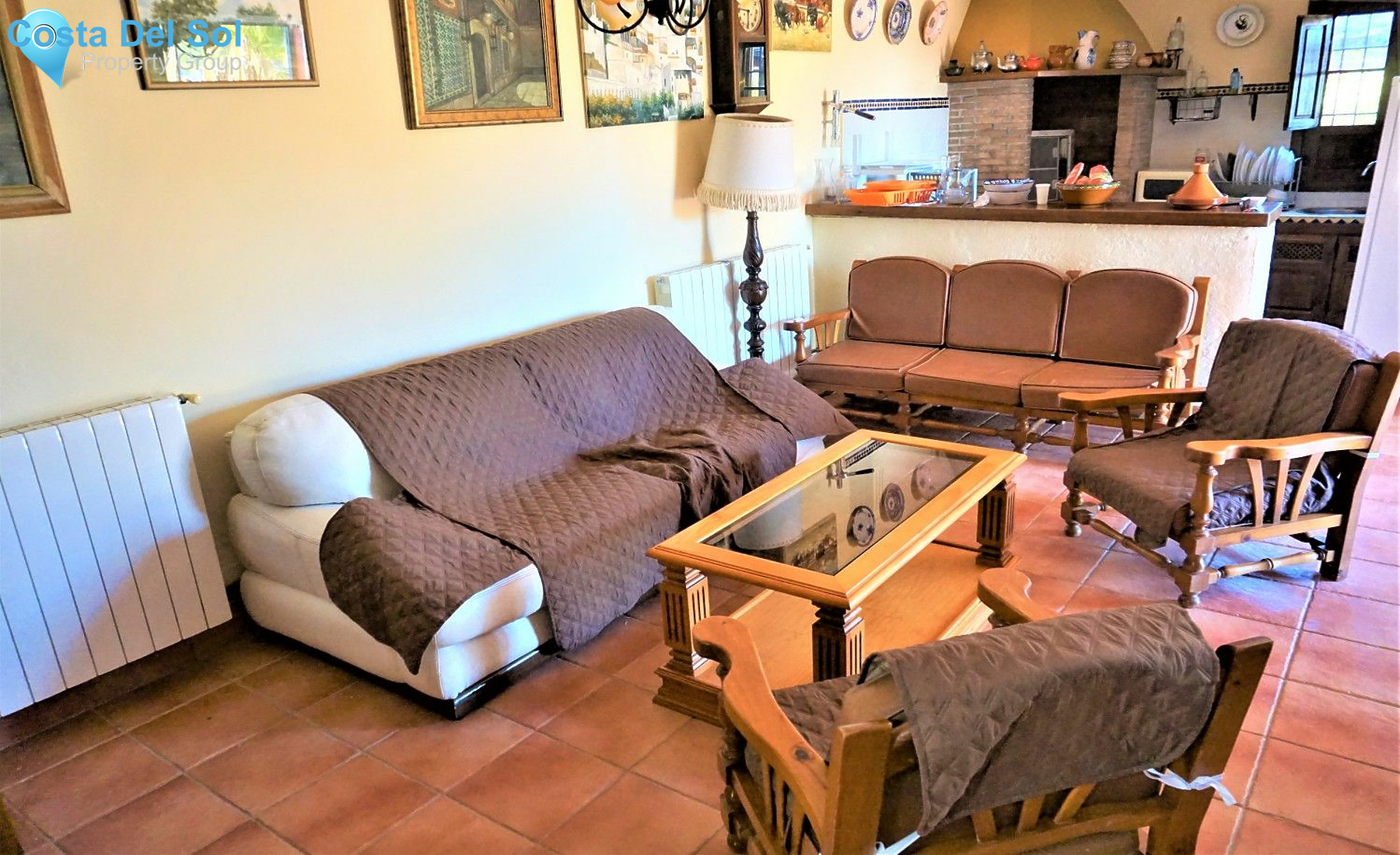 Detached Villa in Benamocarra-1400309