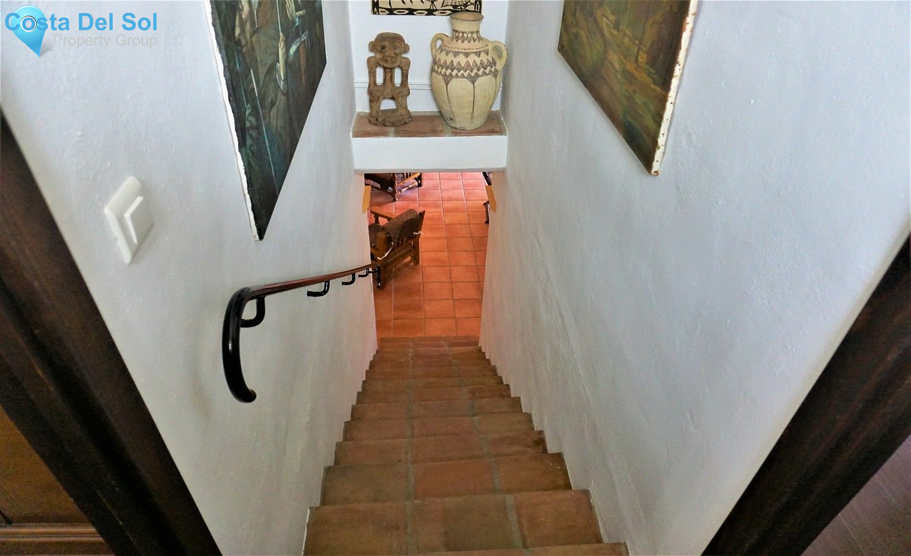 Detached Villa in Benamocarra-1400315