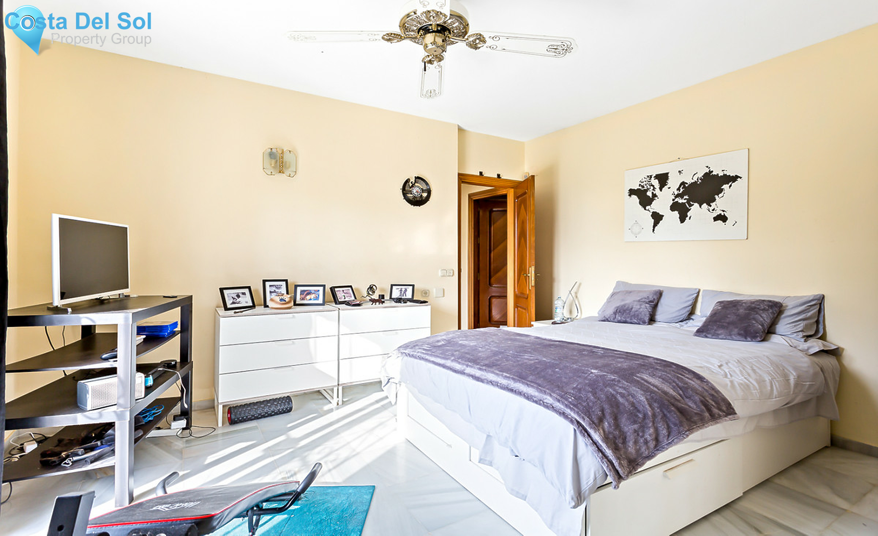 Detached Villa in Calahonda-716576