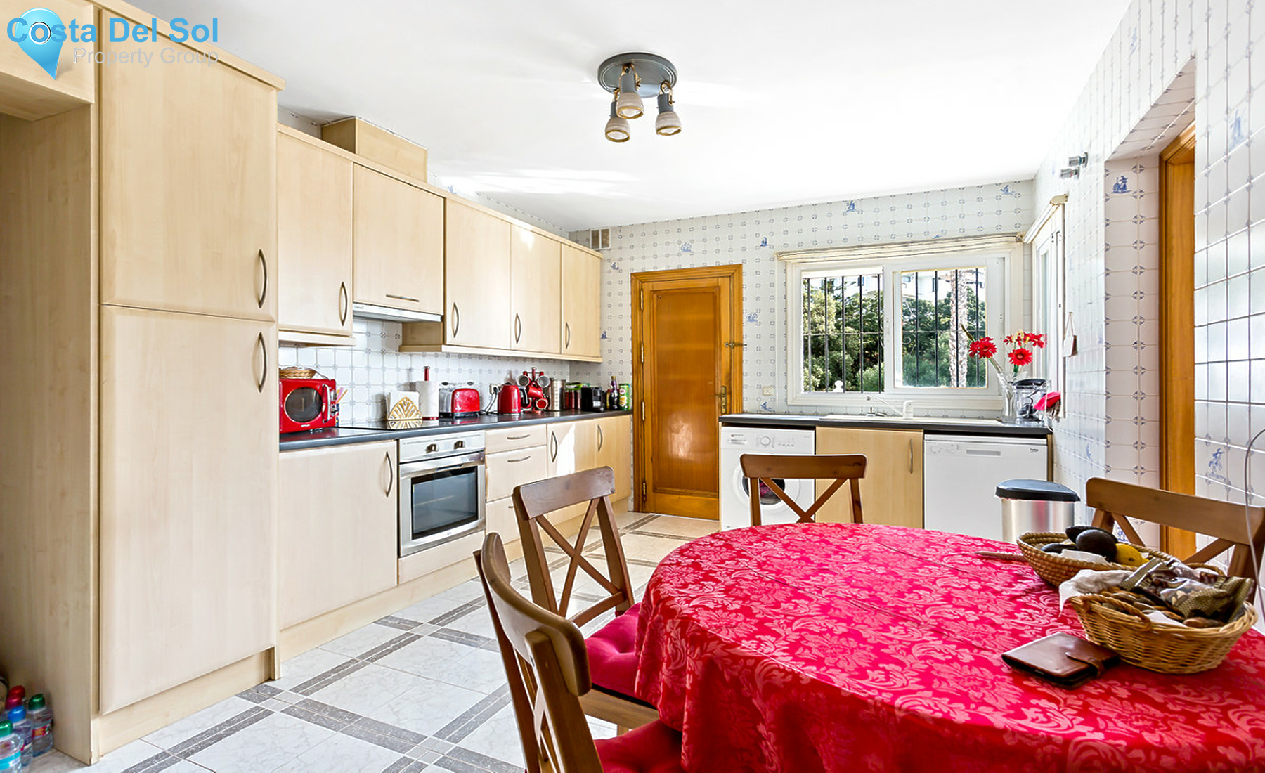 Detached Villa in Calahonda-716566