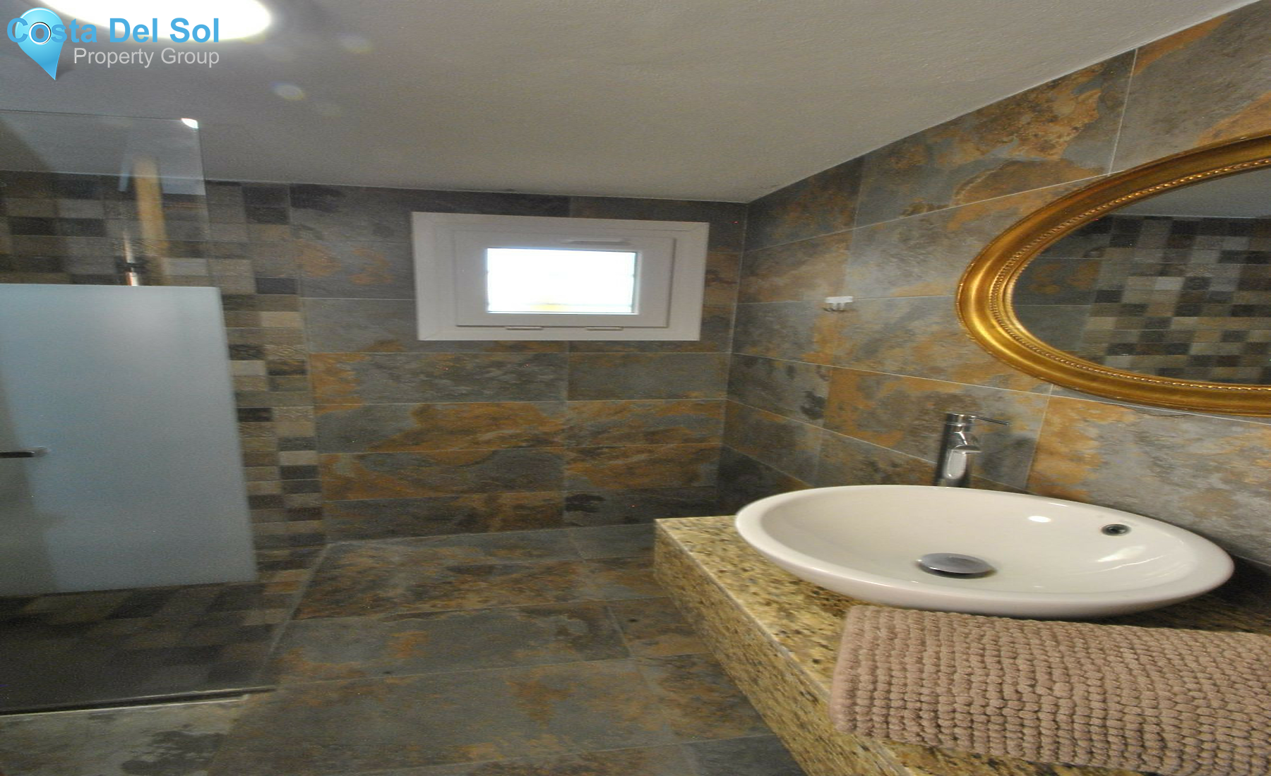 Detached Villa in Calahonda-707750