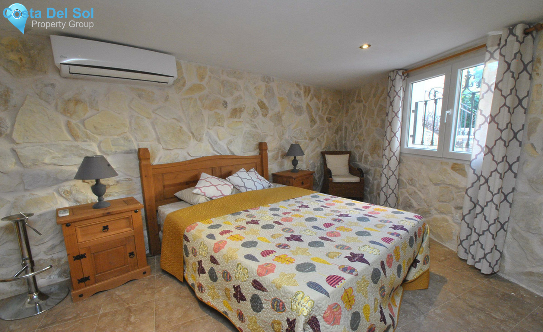 Detached Villa in Calahonda-707751