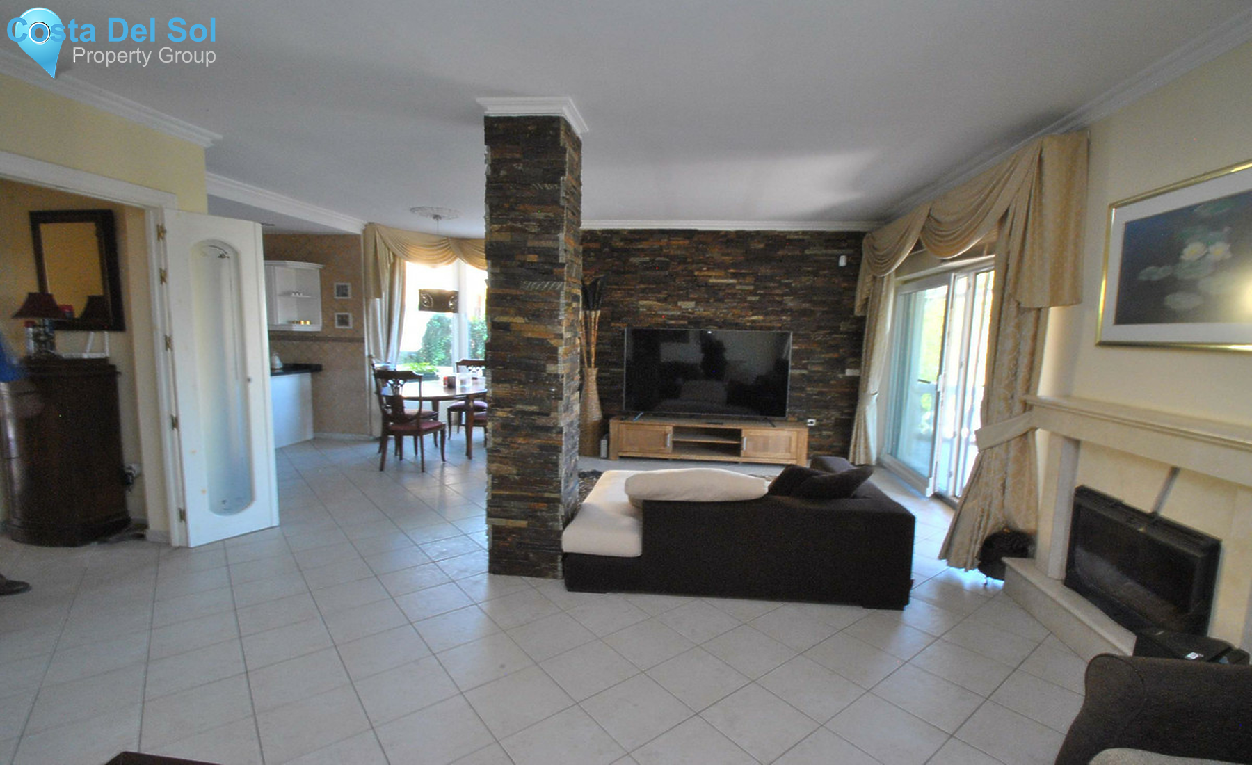 Detached Villa in Calahonda-707743