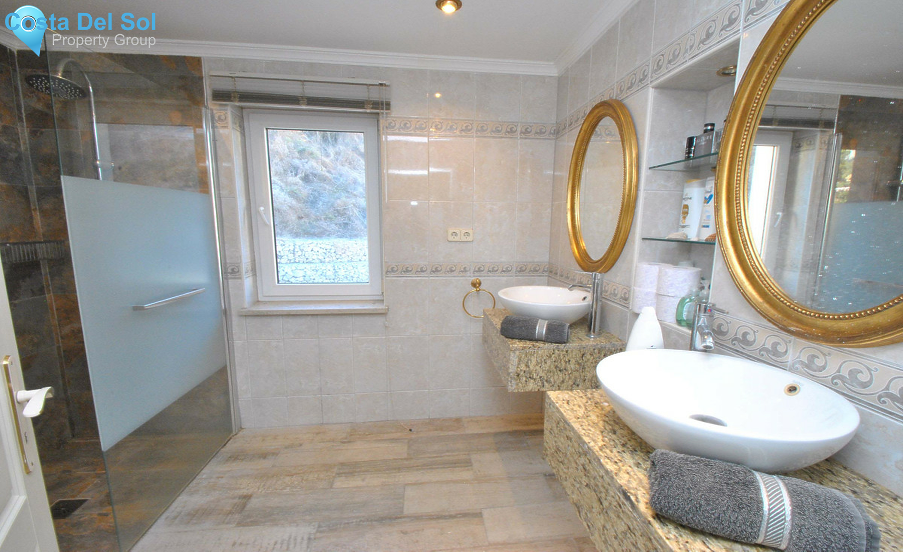 Detached Villa in Calahonda-707748