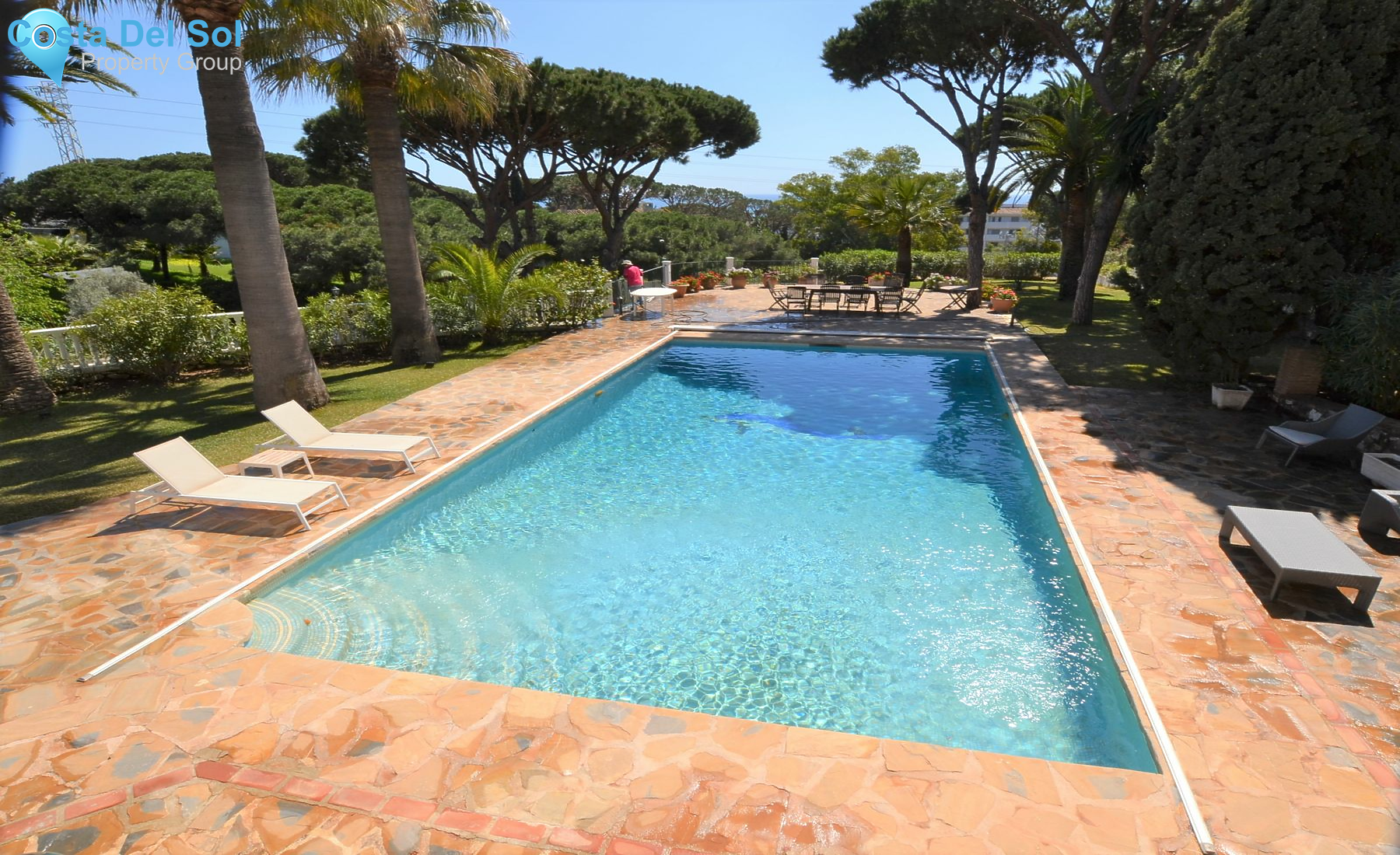 Detached Villa in Calahonda-1165576