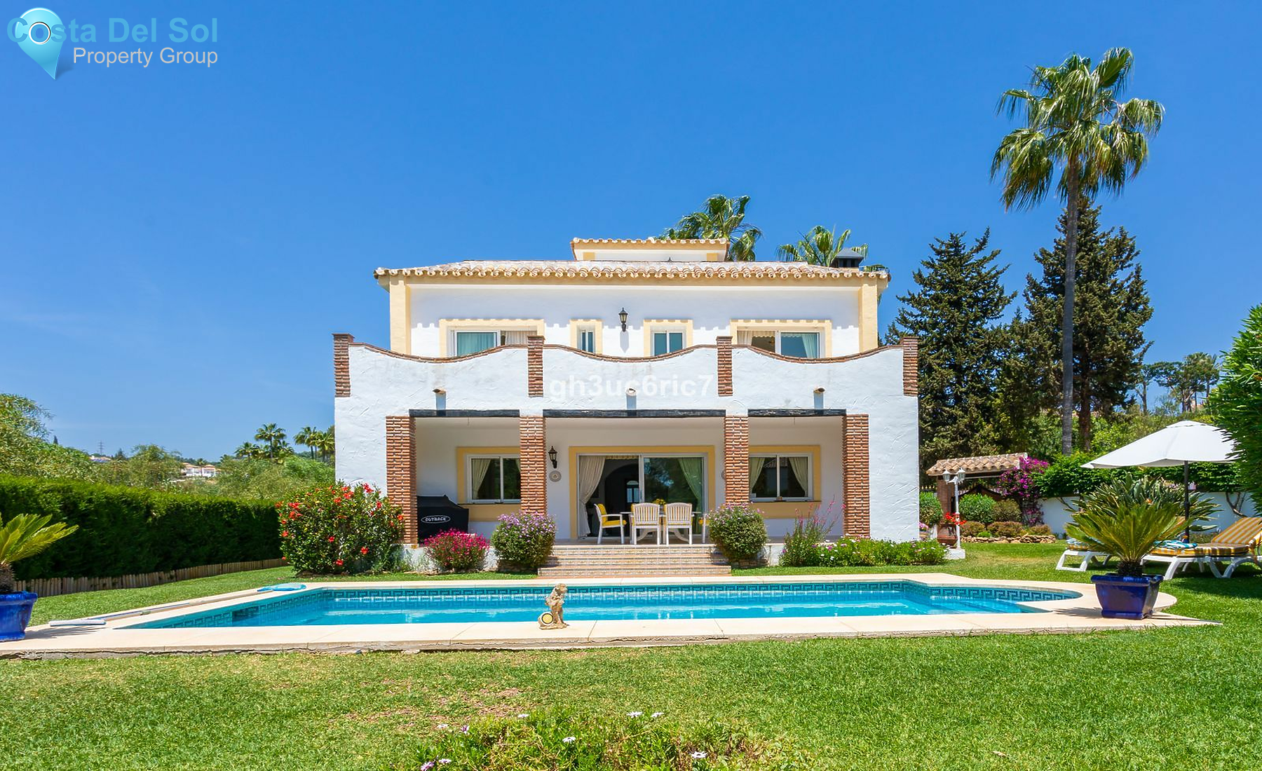 Detached Villa in Calahonda