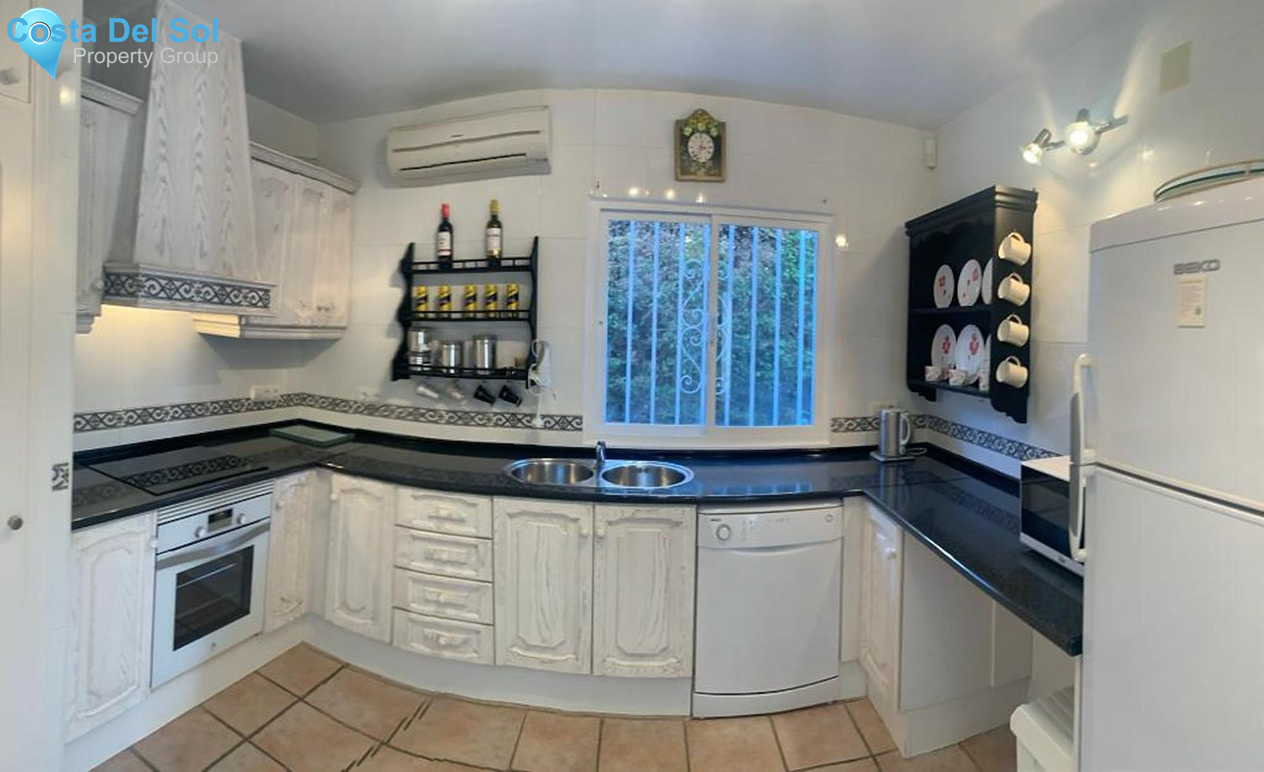 Detached Villa in Calahonda-1441537