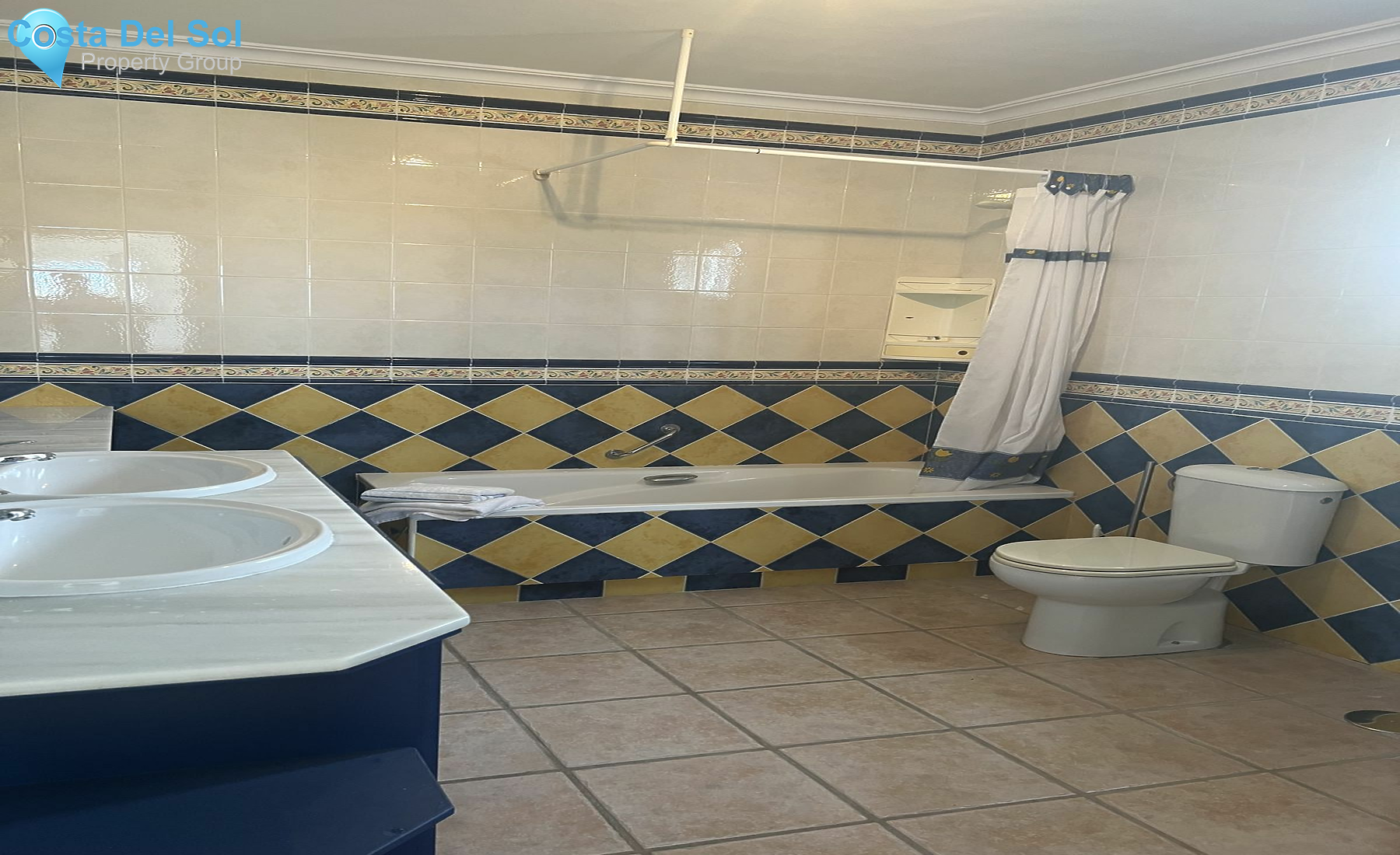 Detached Villa in Calahonda-1441551