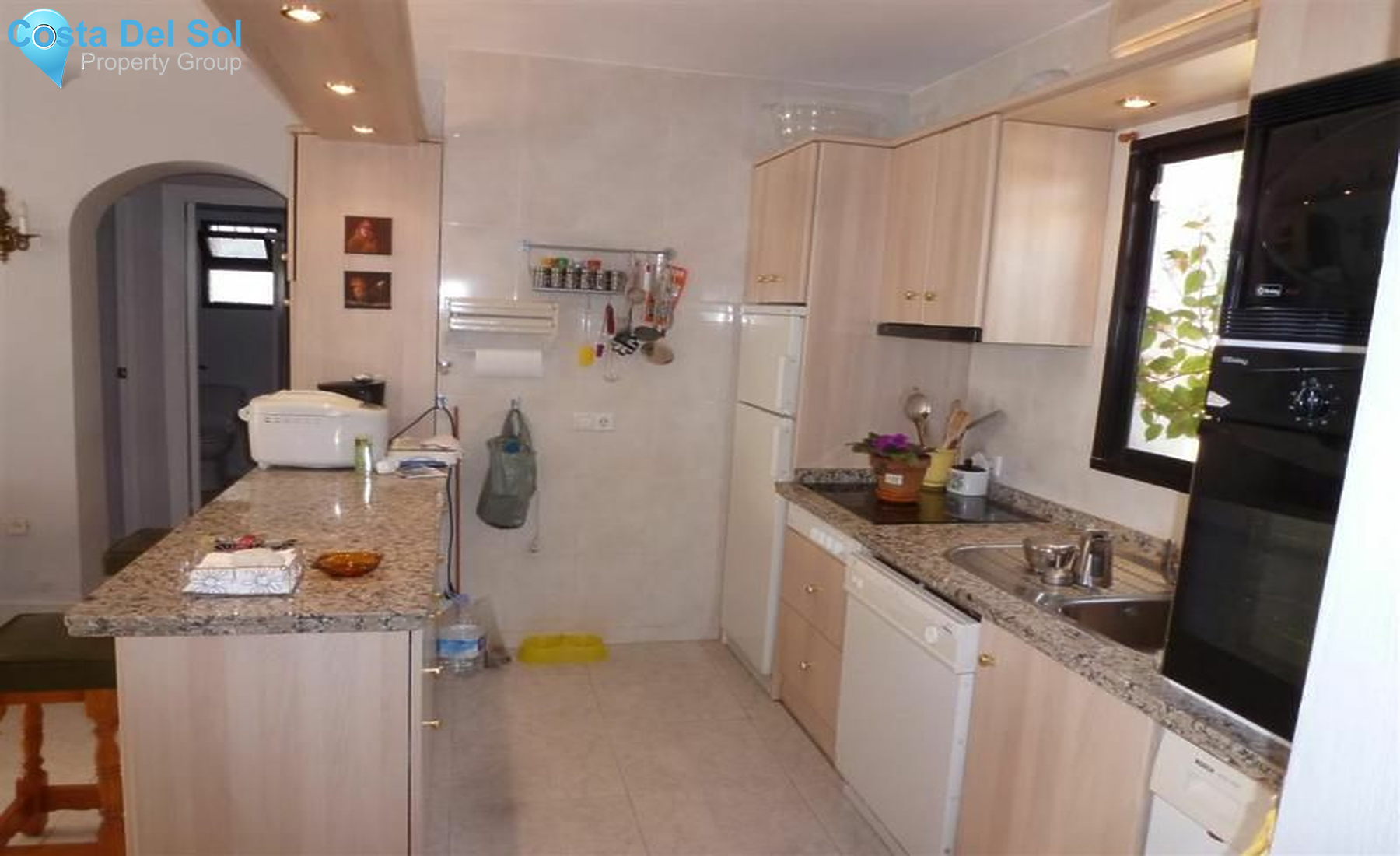 Detached Villa in Calahonda-1475400