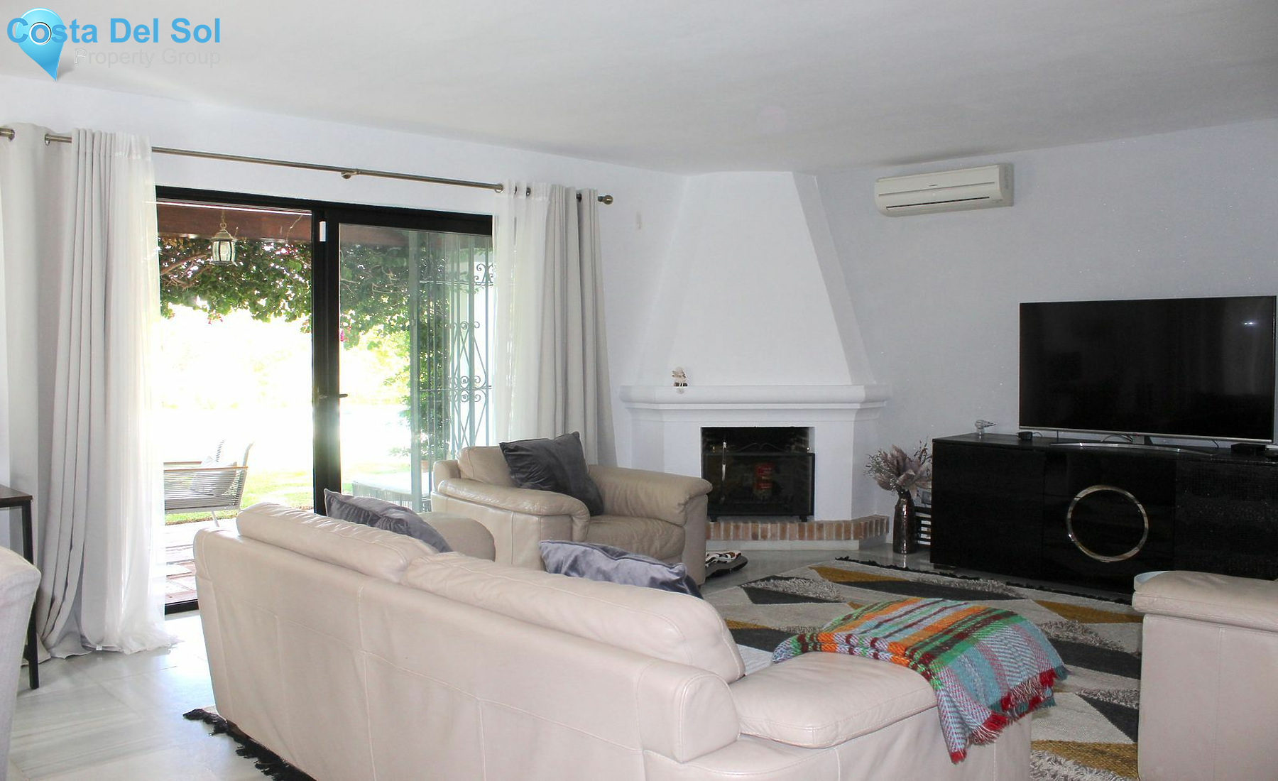 Detached Villa in Calahonda-1481006