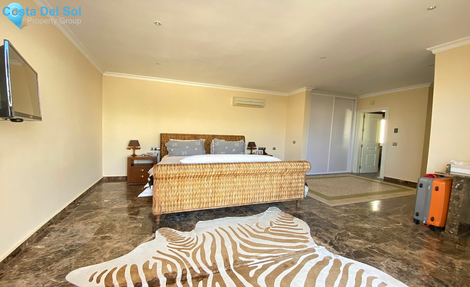 Detached Villa in Calahonda-1512625