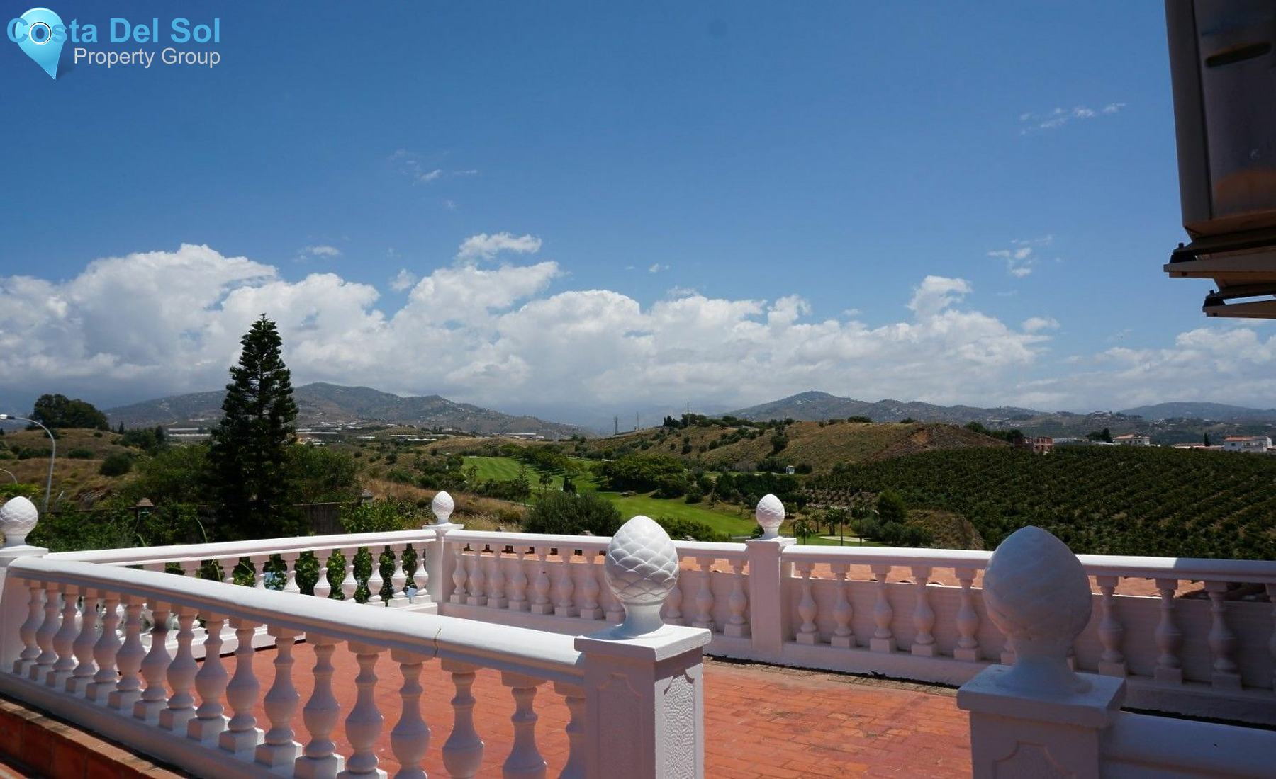 Detached Villa in Caleta de Vélez-1553780