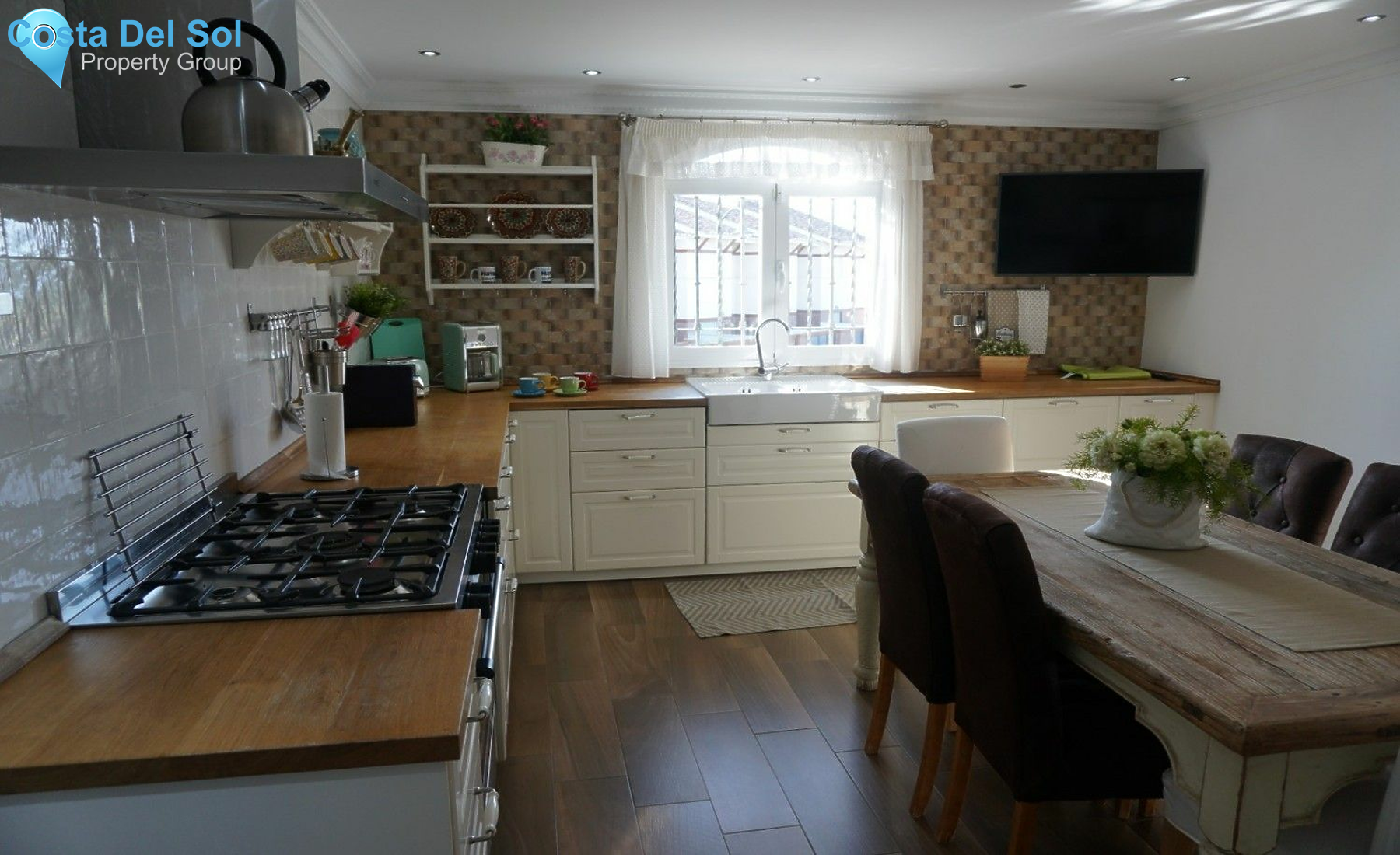 Detached Villa in Caleta de Vélez-1553811