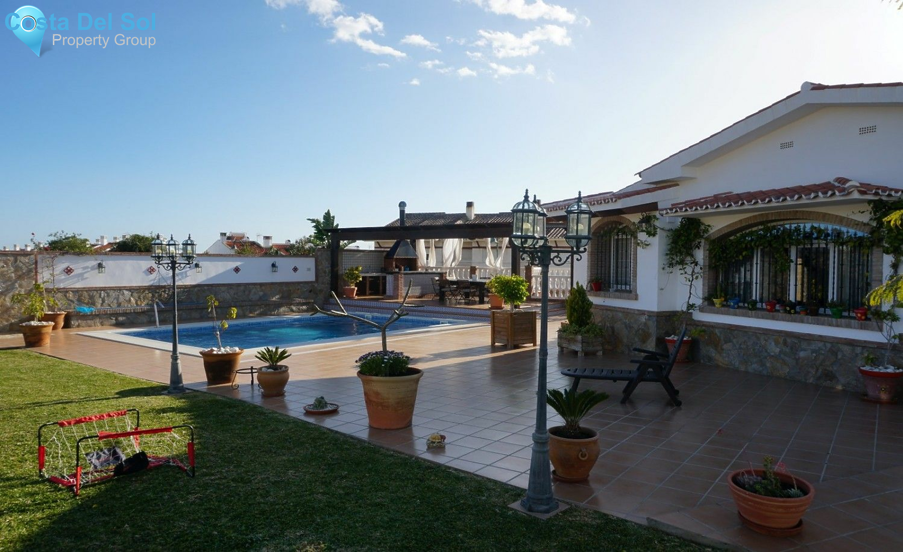 Detached Villa in Caleta de Vélez-1553802