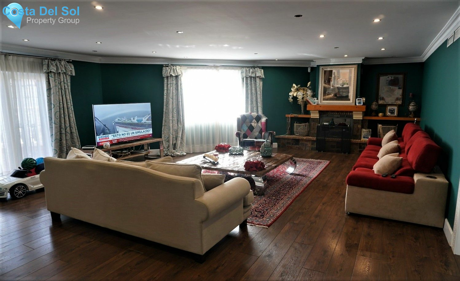 Detached Villa in Caleta de Vélez-1553806