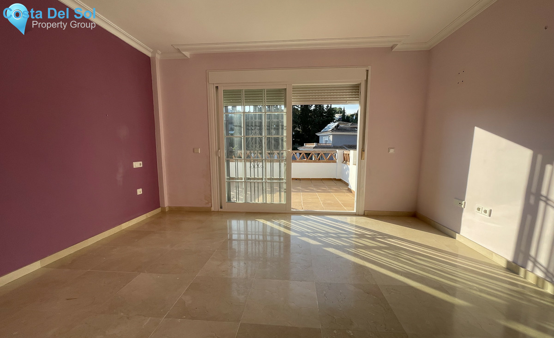 Detached Villa in Mijas Costa-731257
