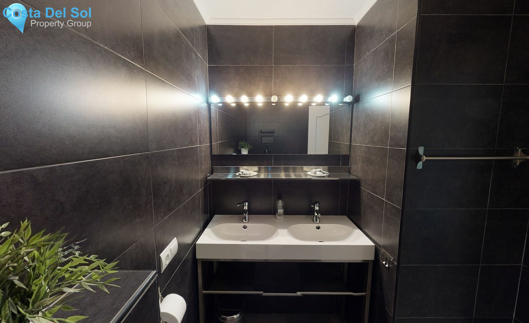 Detached Villa in Canillas de Aceituno-1207625