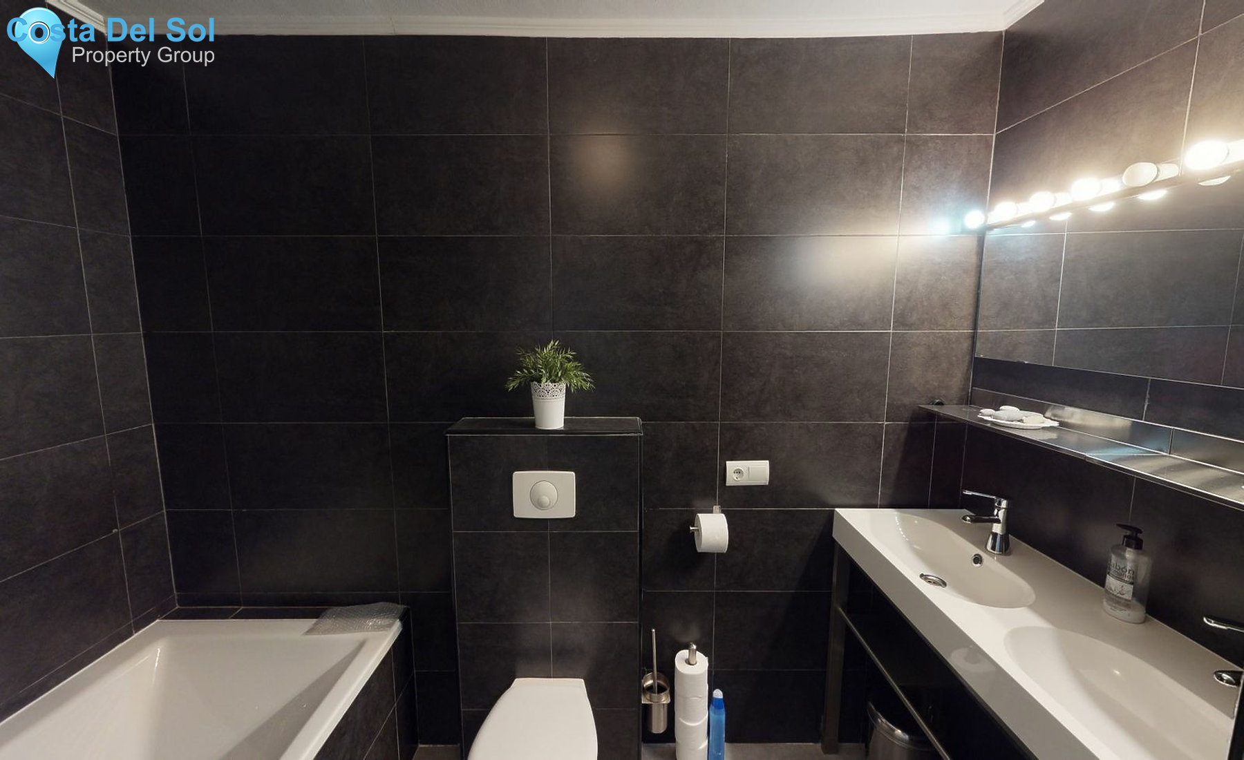 Detached Villa in Canillas de Aceituno-1207626