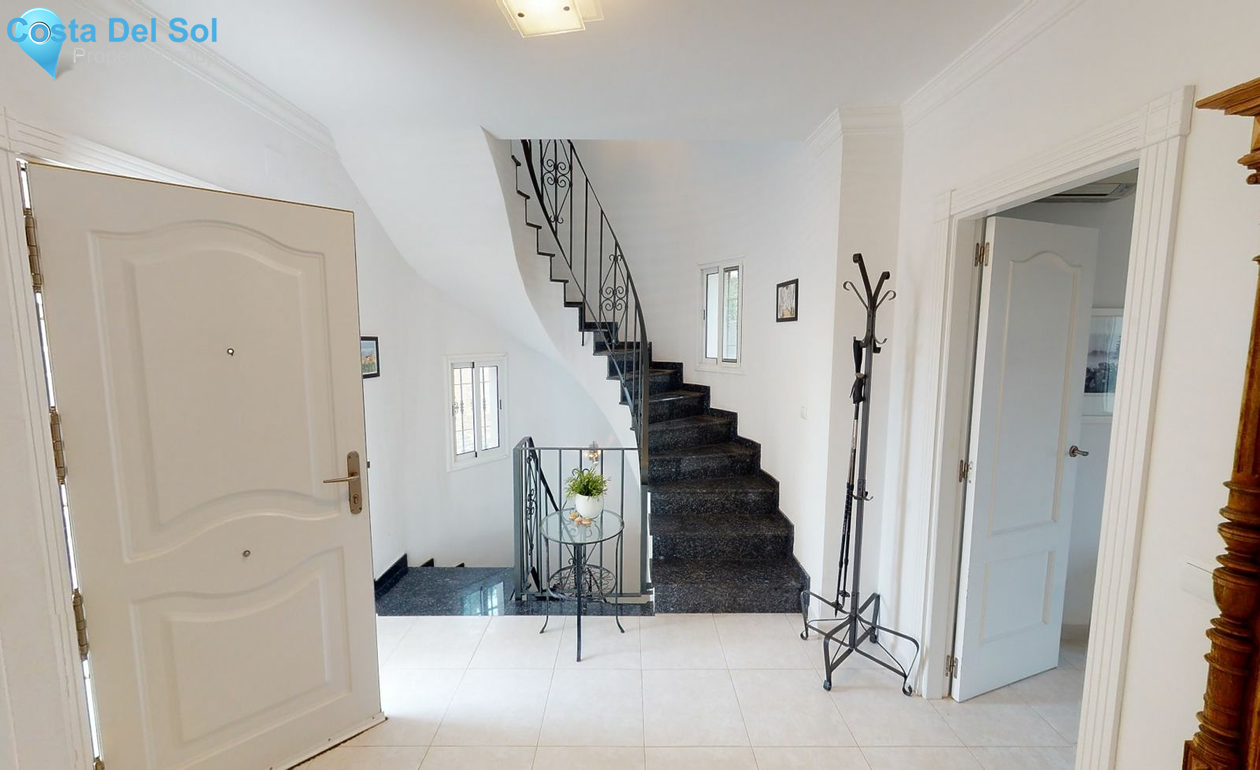 Detached Villa in Canillas de Aceituno-1207610