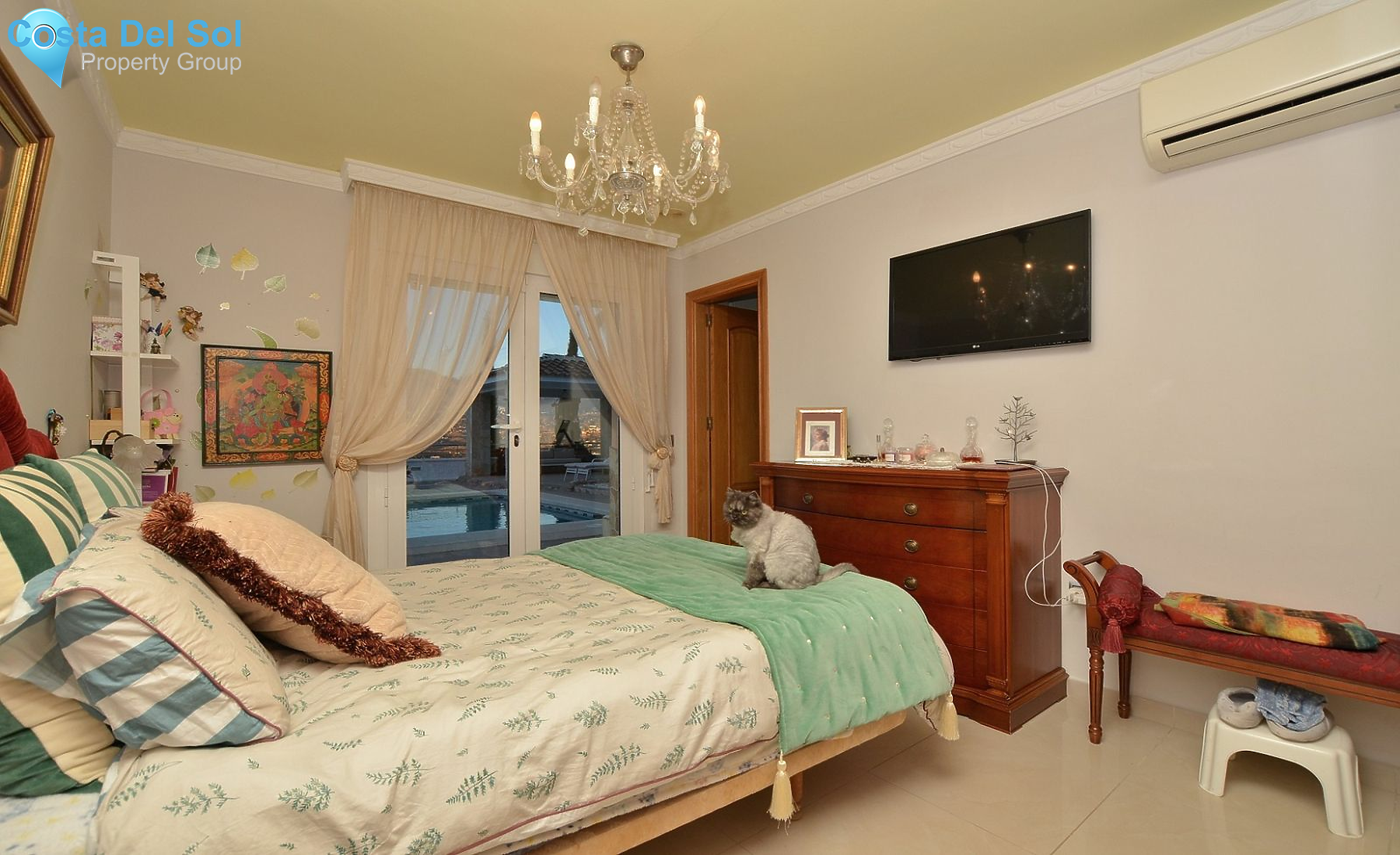 Detached Villa in Cerros del Aguila-1143936