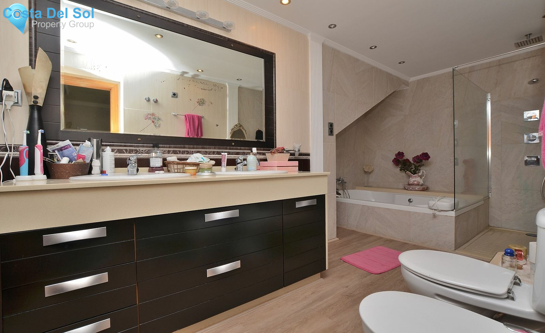 Detached Villa in Cerros del Aguila-1143937