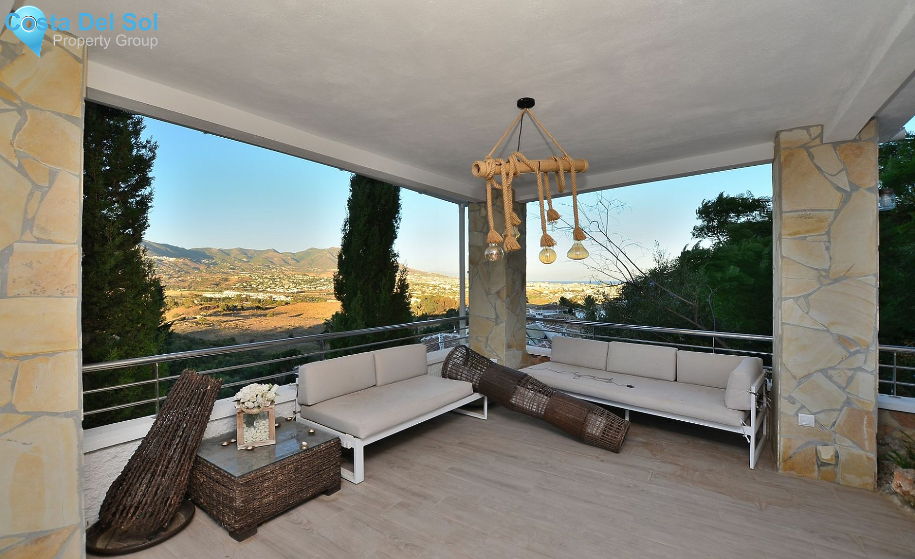 Detached Villa in Cerros del Aguila-1143922