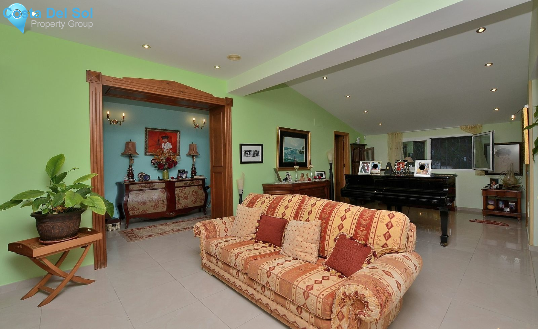Detached Villa in Cerros del Aguila-1143924