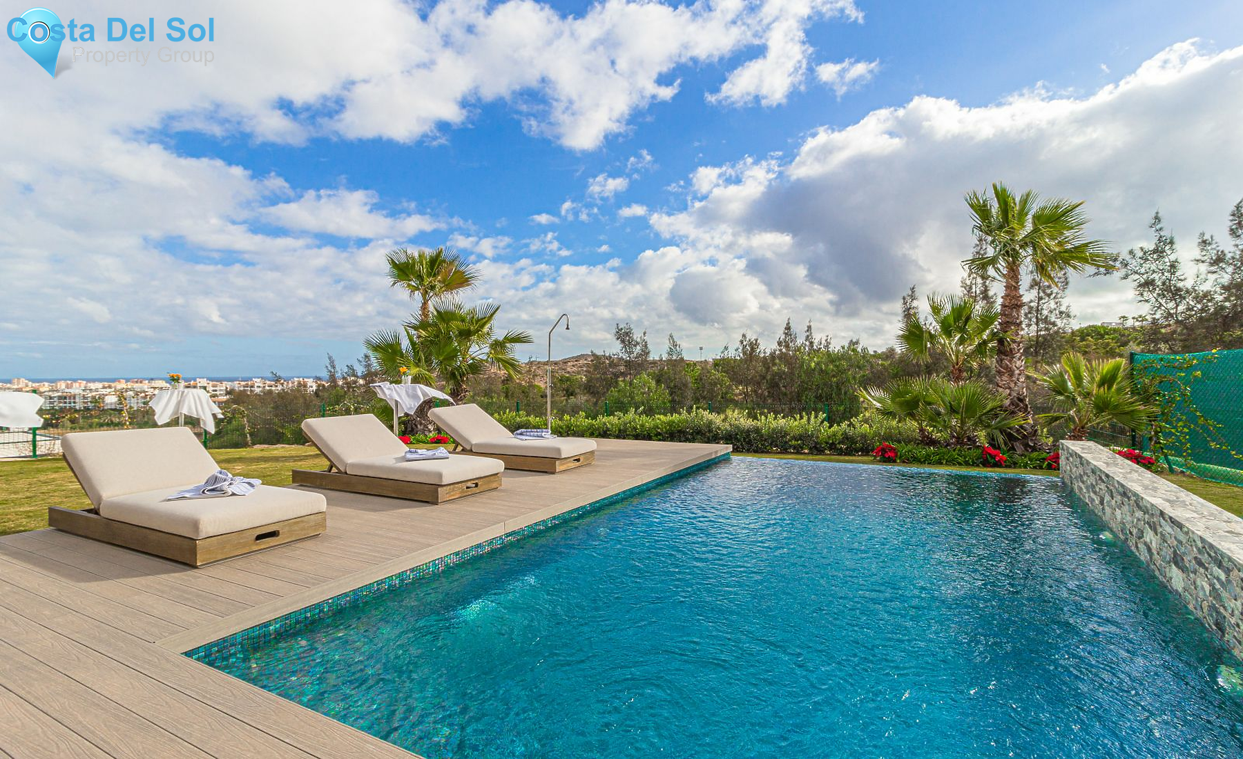 Detached Villa in Cerros del Aguila-1208508