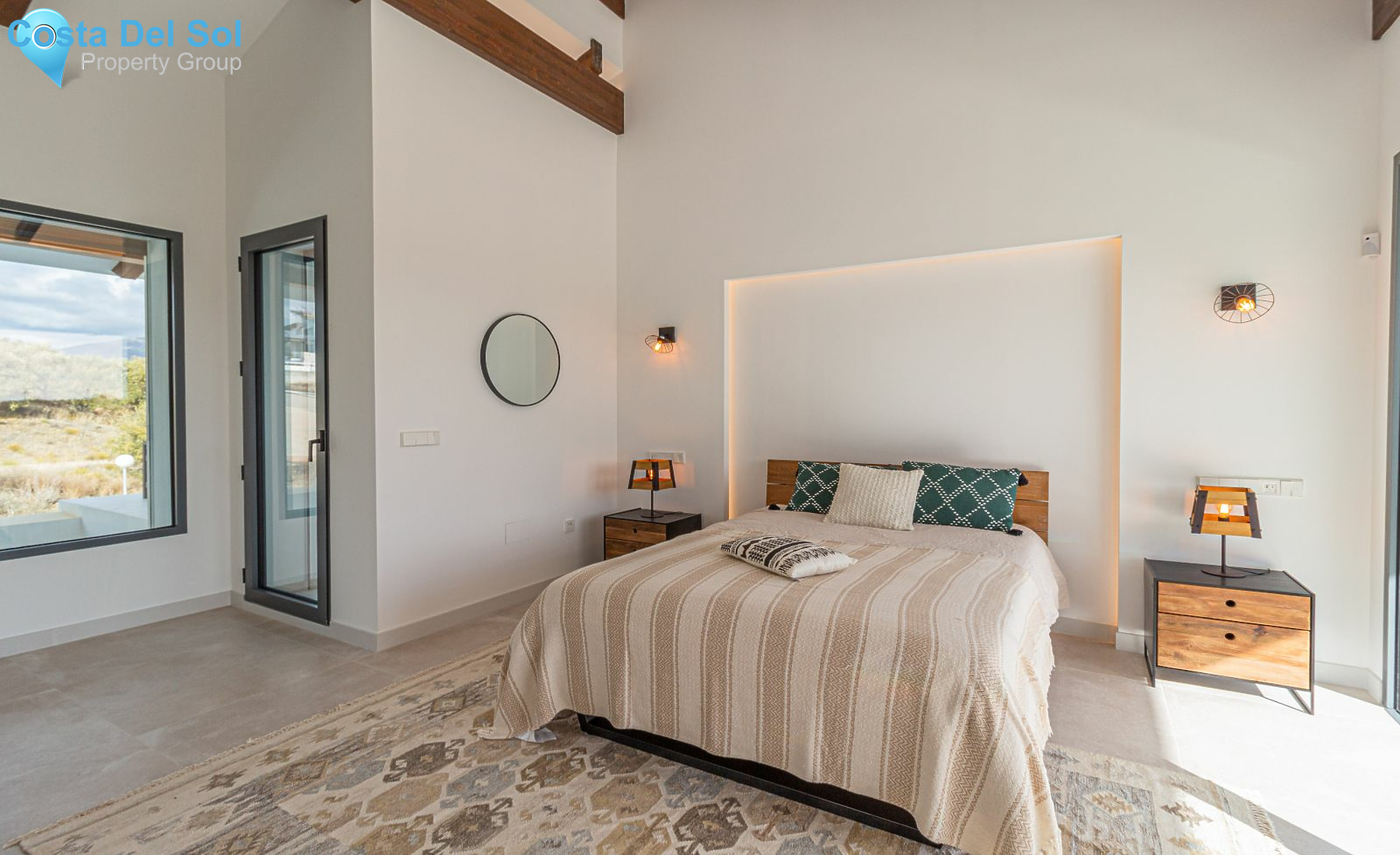 Detached Villa in Cerros del Aguila-1208524