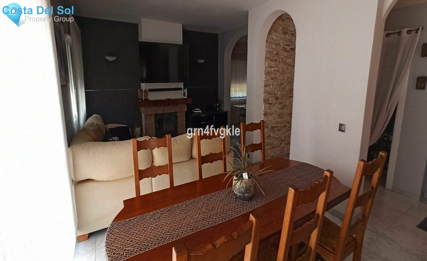 Detached Villa in Chilches-1184050